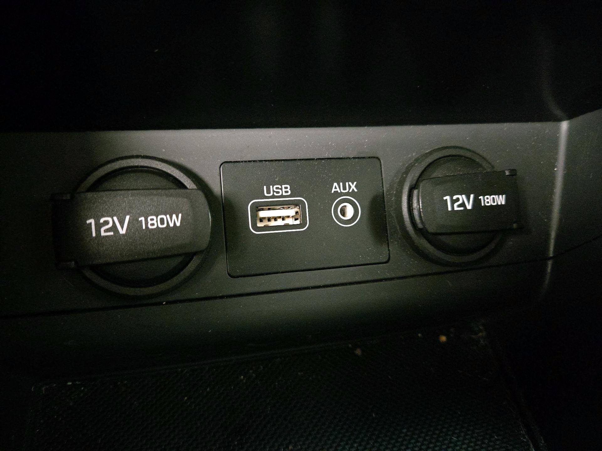 Thumbnail: 2015 Hyundai Sonata - 18