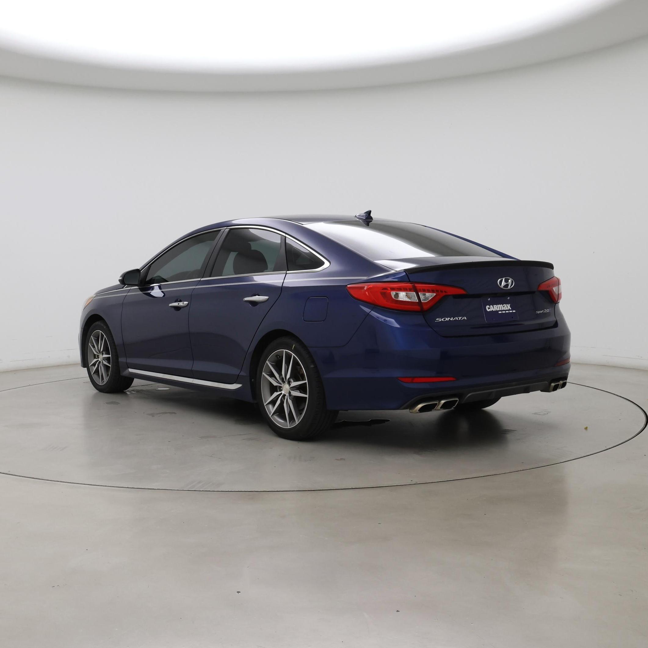 Thumbnail: 2015 Hyundai Sonata - 2