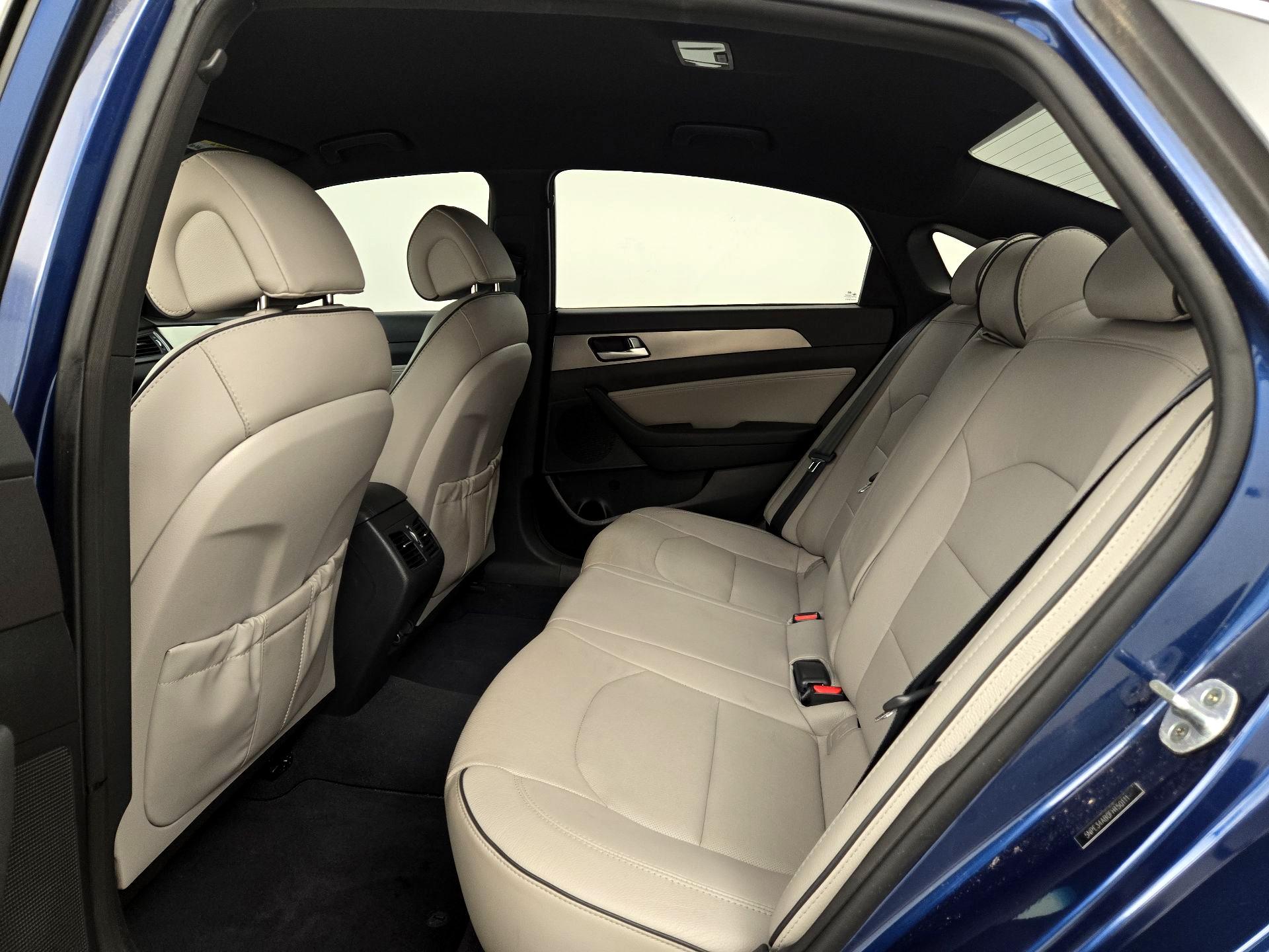 Thumbnail: 2015 Hyundai Sonata - 19