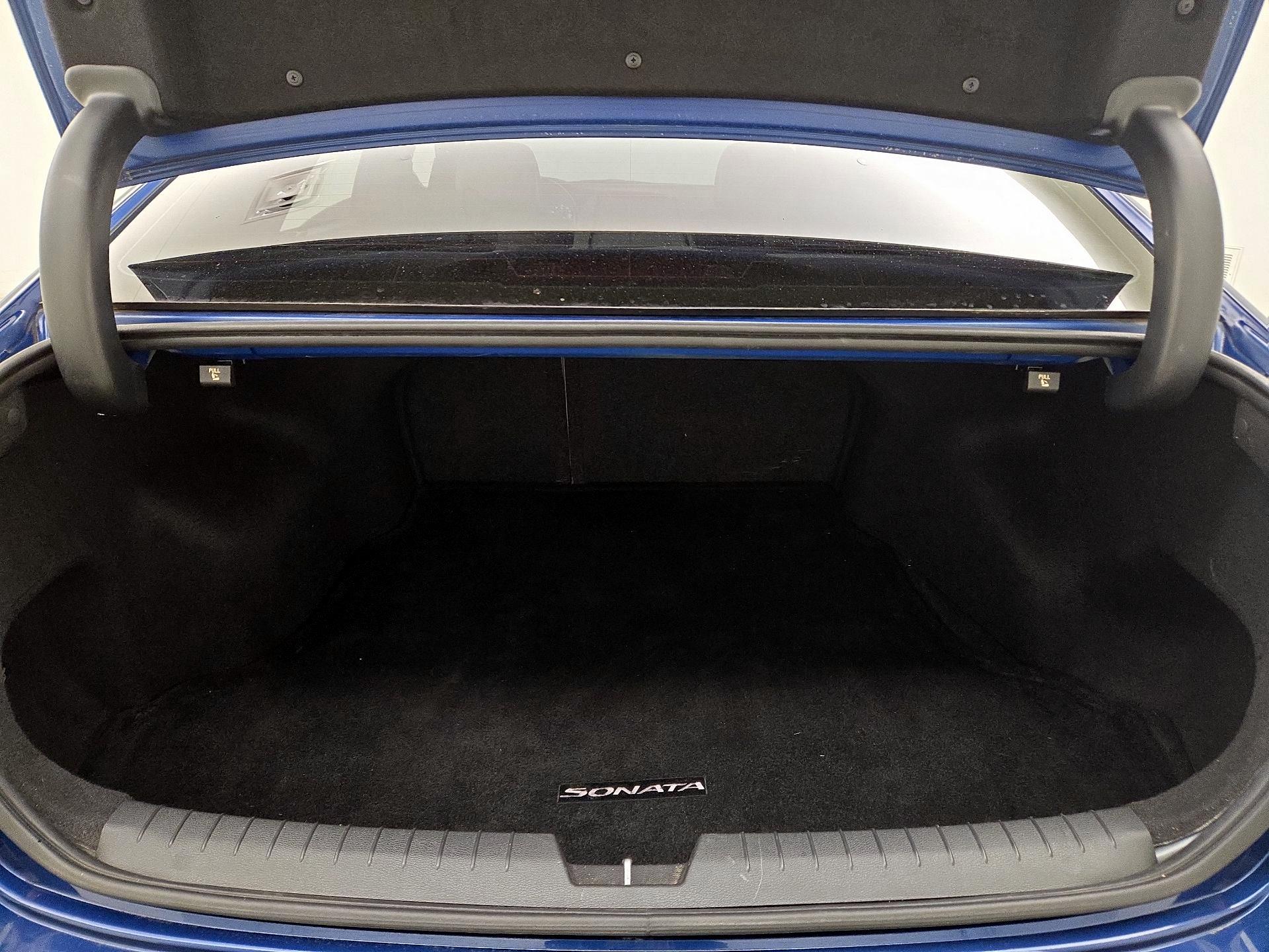 Thumbnail: 2015 Hyundai Sonata - 20