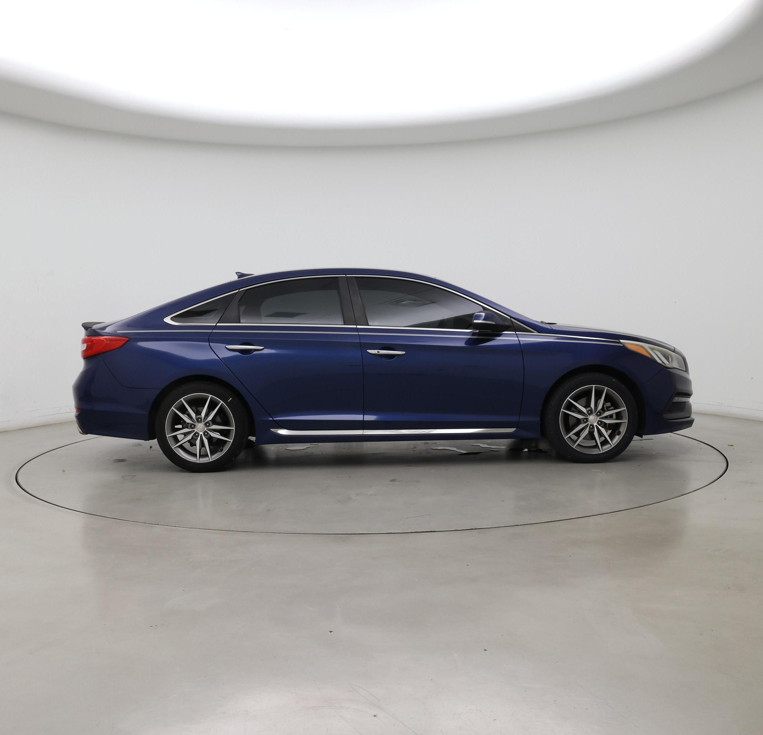 Thumbnail: 2015 Hyundai Sonata - 7