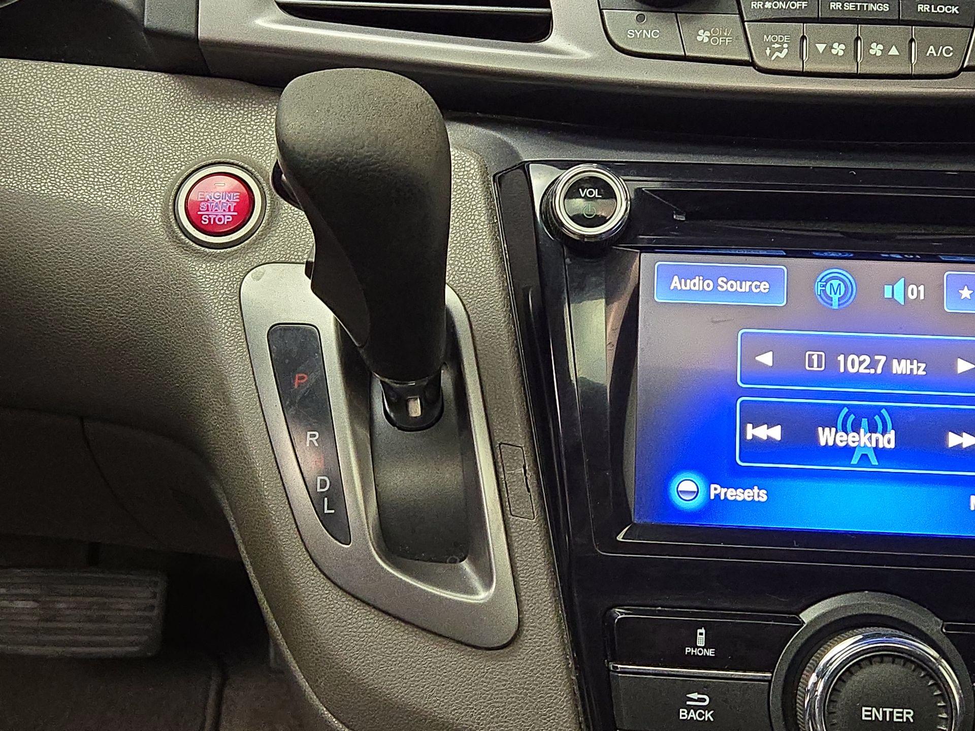 Thumbnail: 2014 Honda Odyssey - 17