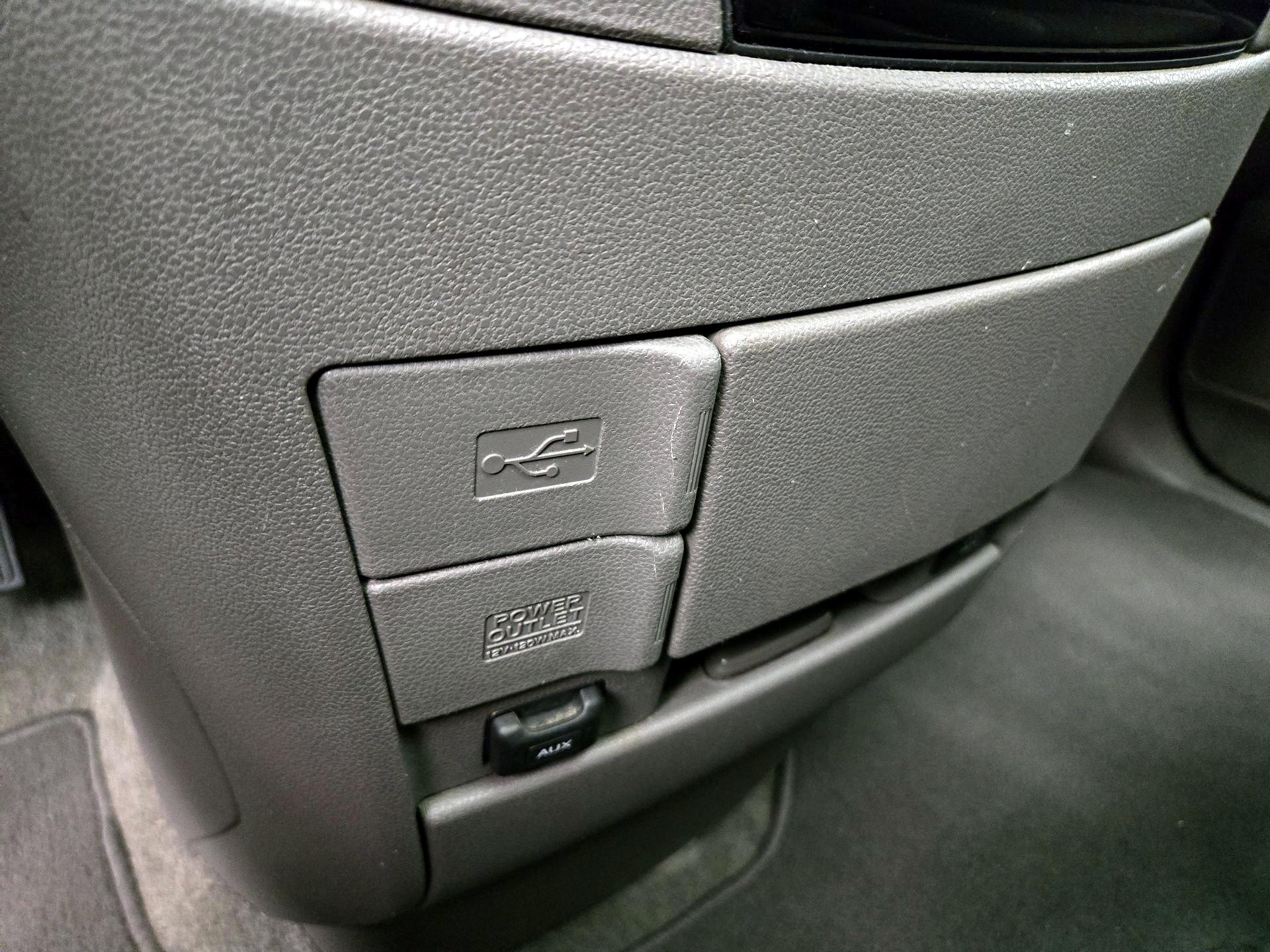 Thumbnail: 2014 Honda Odyssey - 18