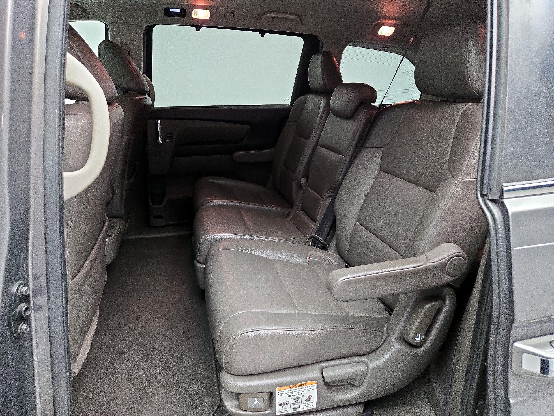 Thumbnail: 2014 Honda Odyssey - 20