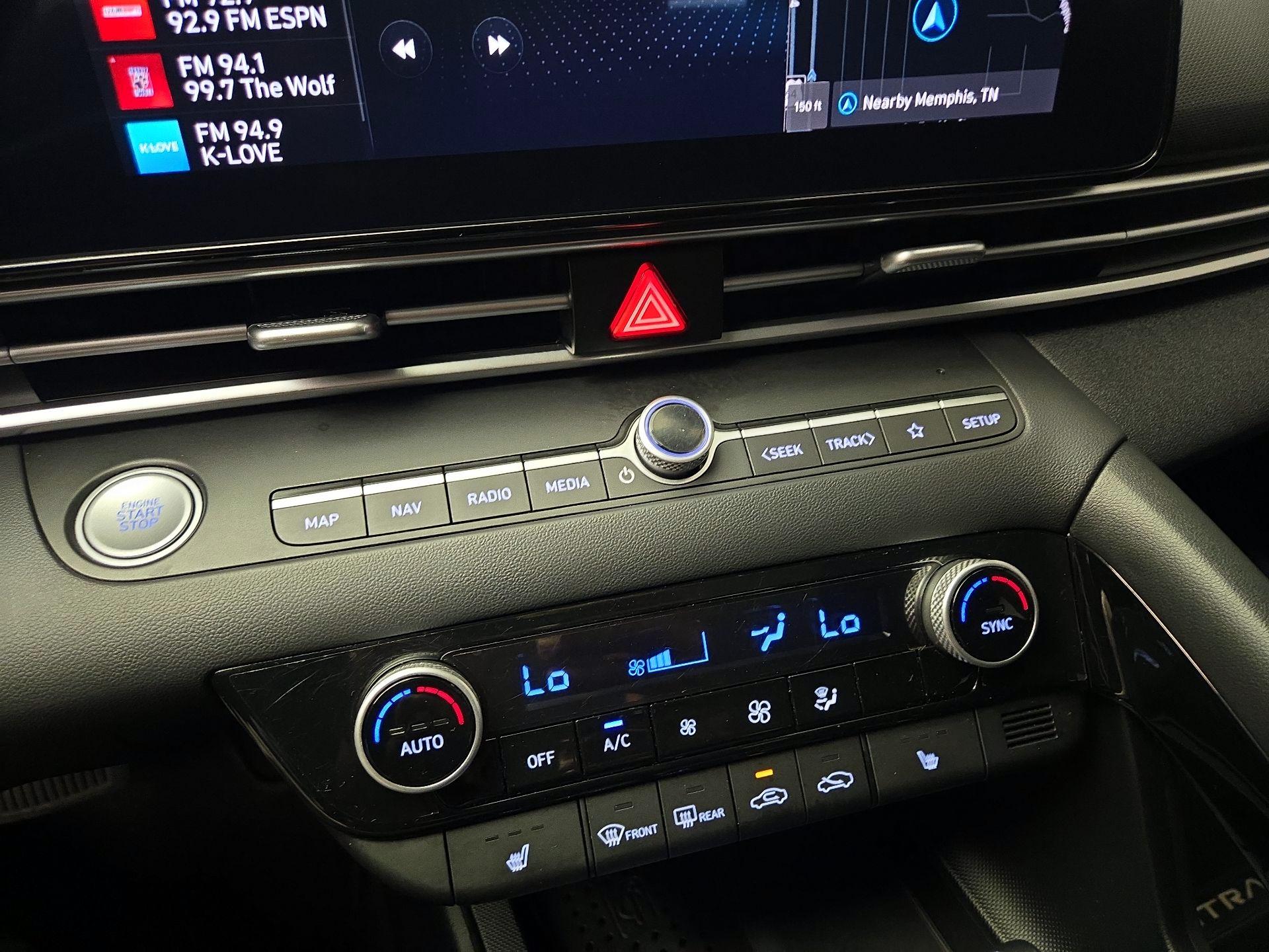 Thumbnail: 2023 Hyundai Elantra - 17