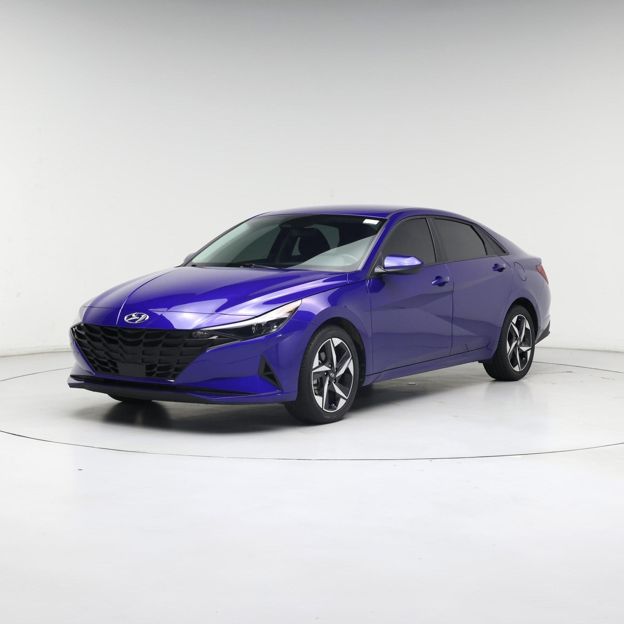 Thumbnail: 2023 Hyundai Elantra - 4