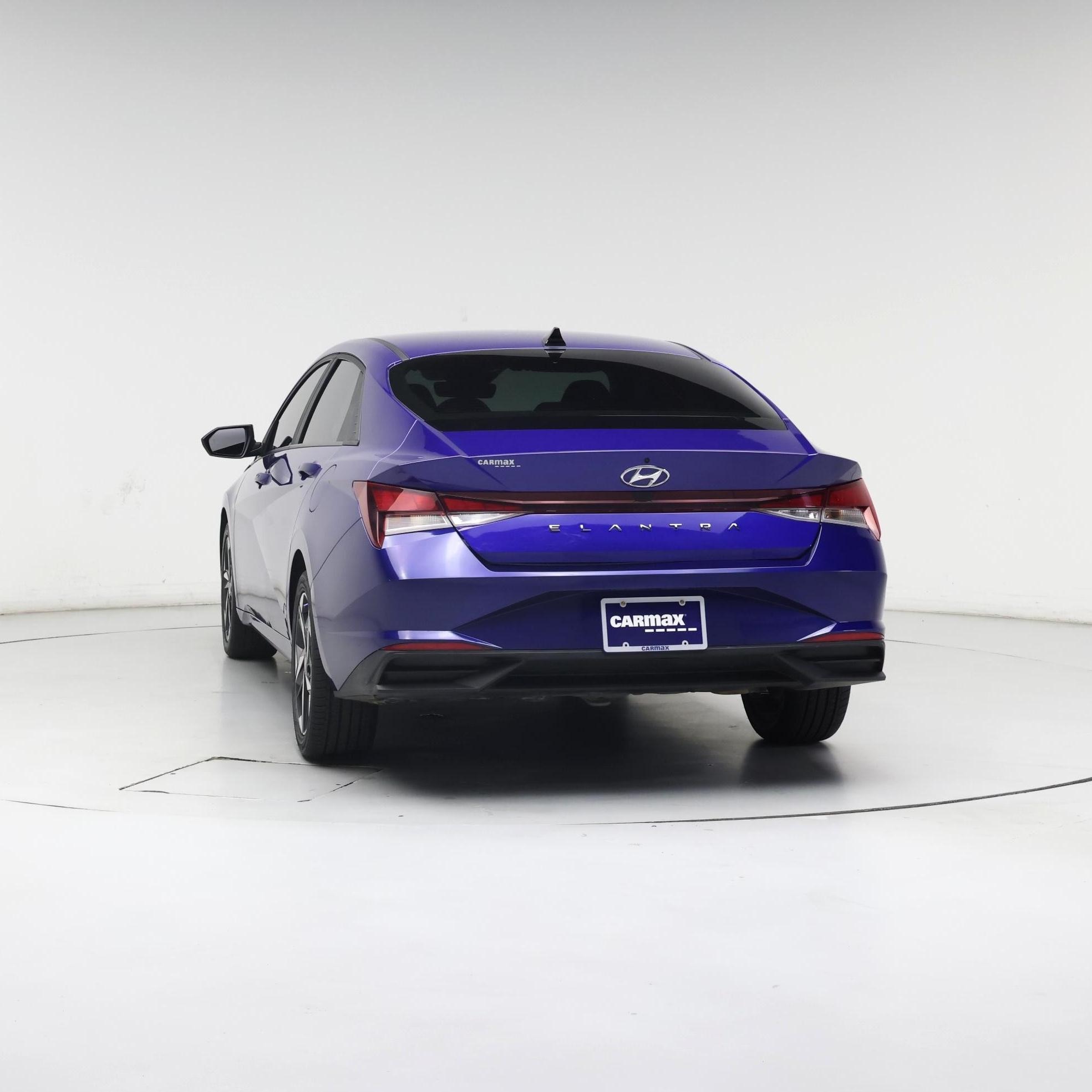 Thumbnail: 2023 Hyundai Elantra - 6