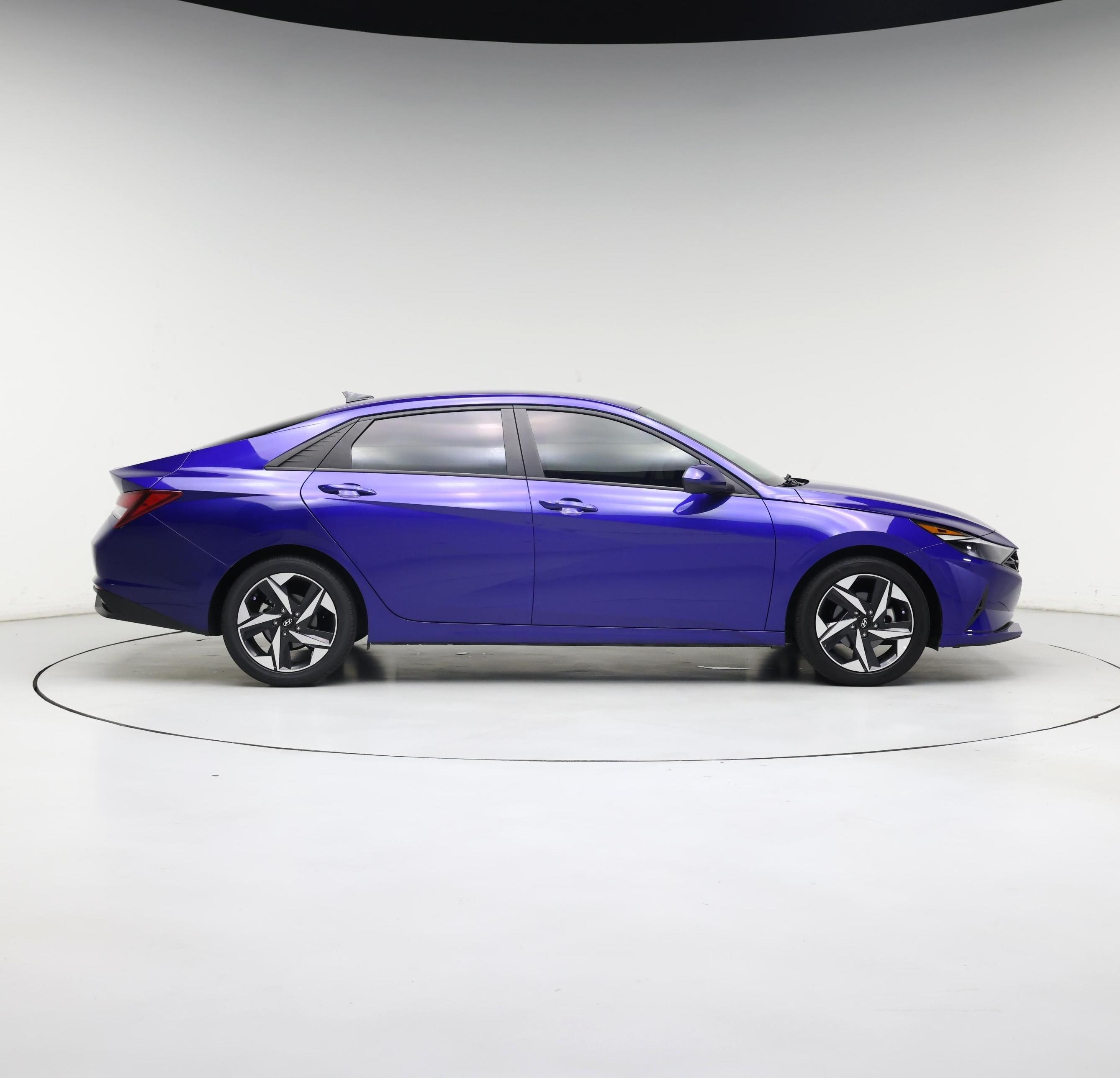 Thumbnail: 2023 Hyundai Elantra - 7
