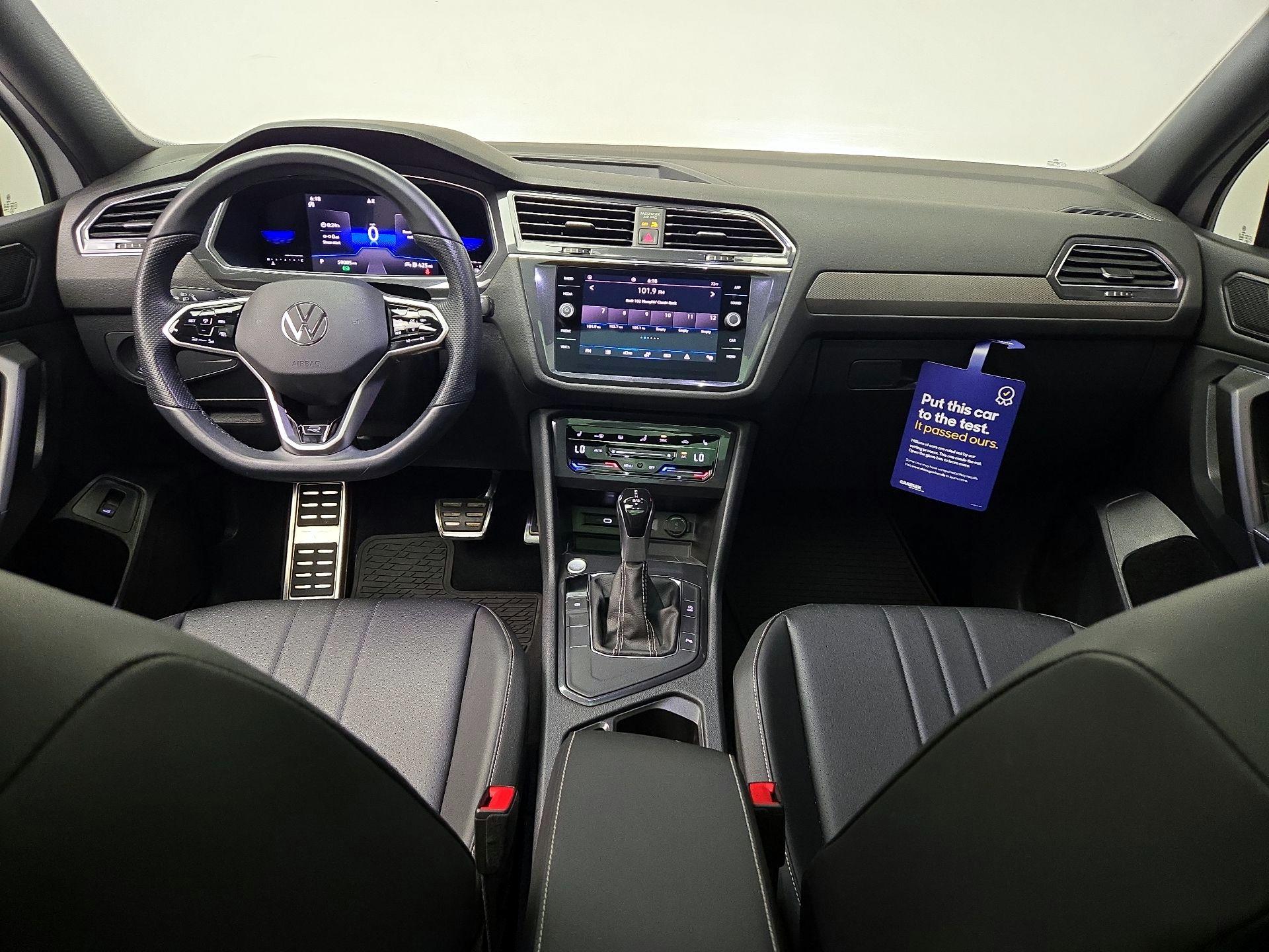 Thumbnail: 2022 Volkswagen Tiguan - 9