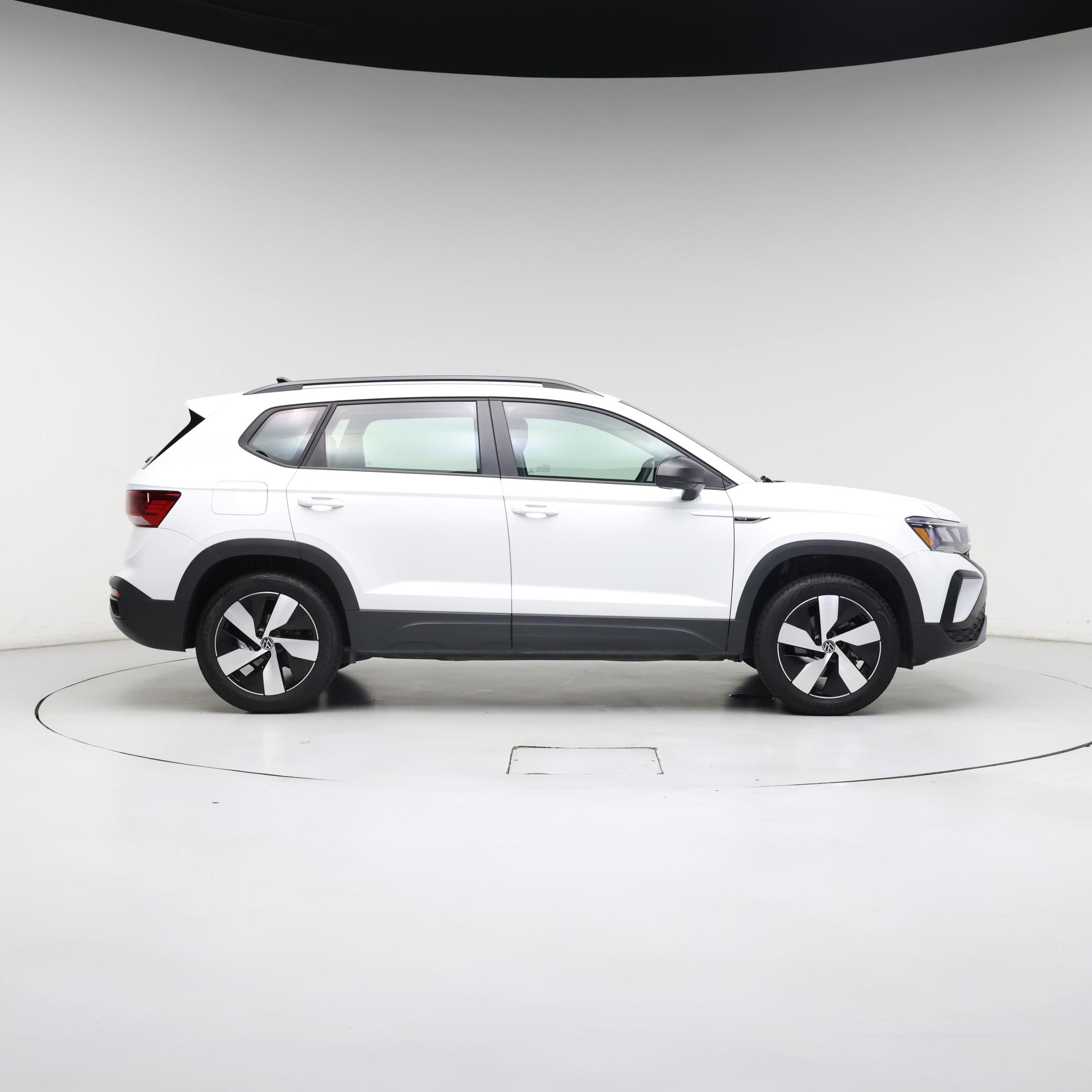 Thumbnail: 2024 Volkswagen Taos - 7