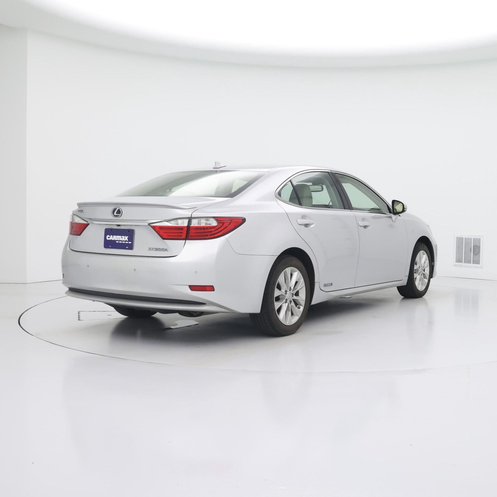 Thumbnail: 2013 Lexus ES - 8
