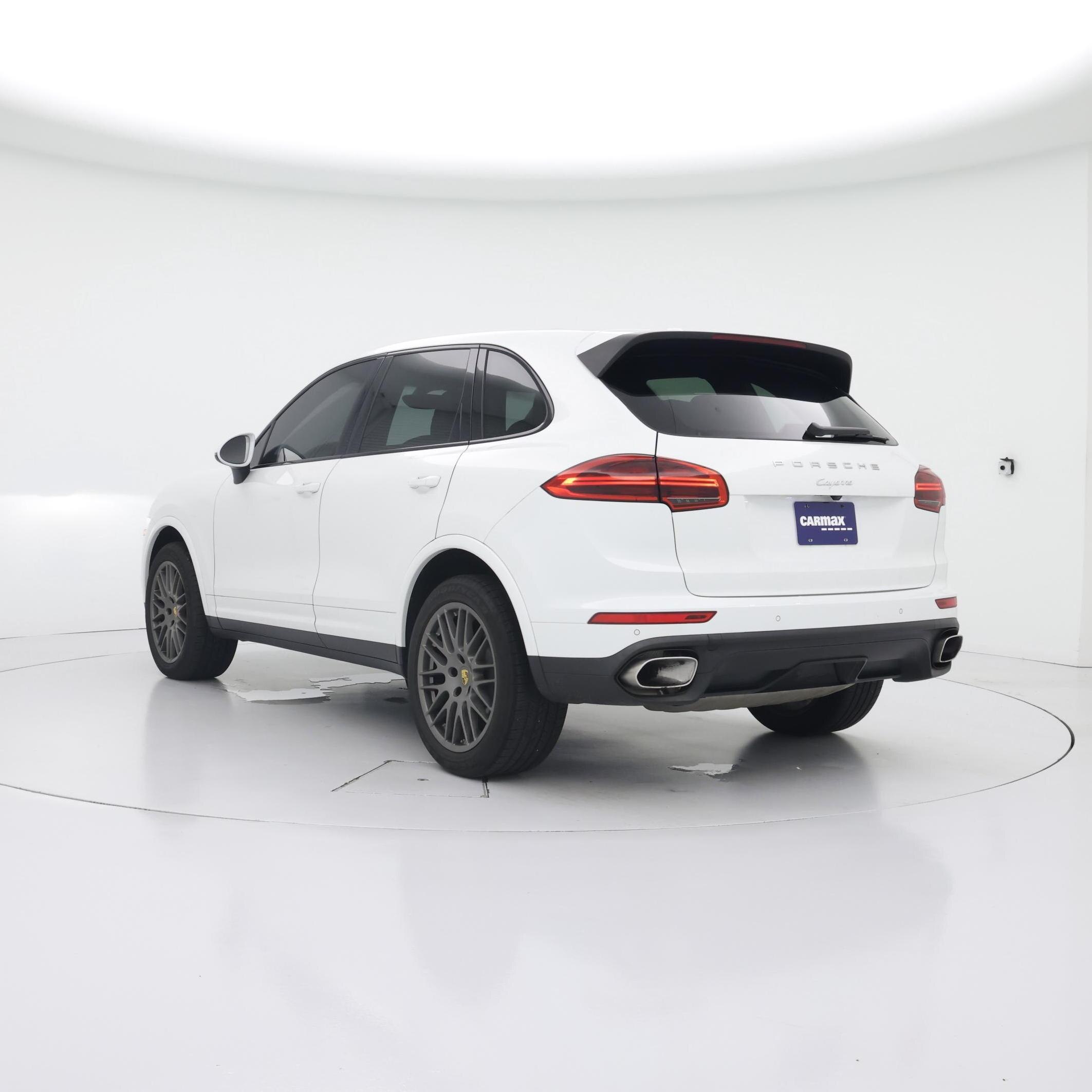 Thumbnail: 2018 Porsche Cayenne - 2