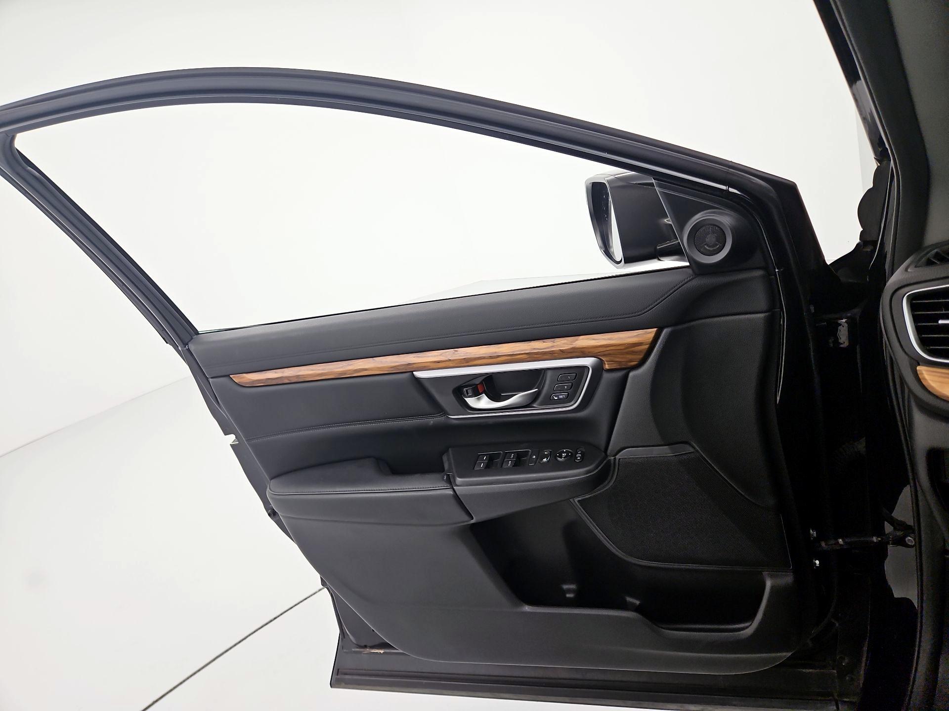 Thumbnail: 2017 Honda CR-V - 12