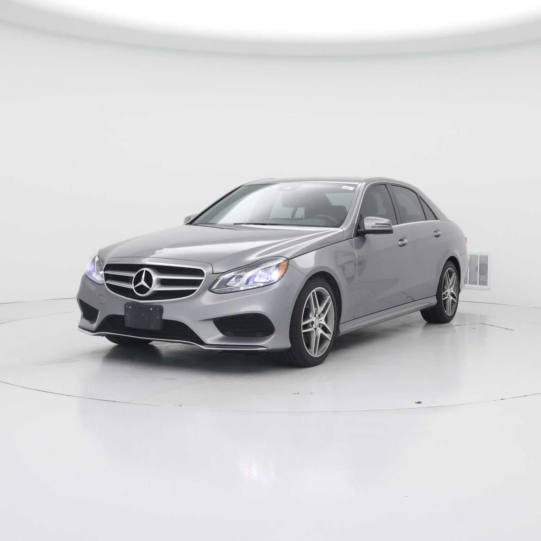 Thumbnail: 2014 Mercedes-Benz E-Class - 4