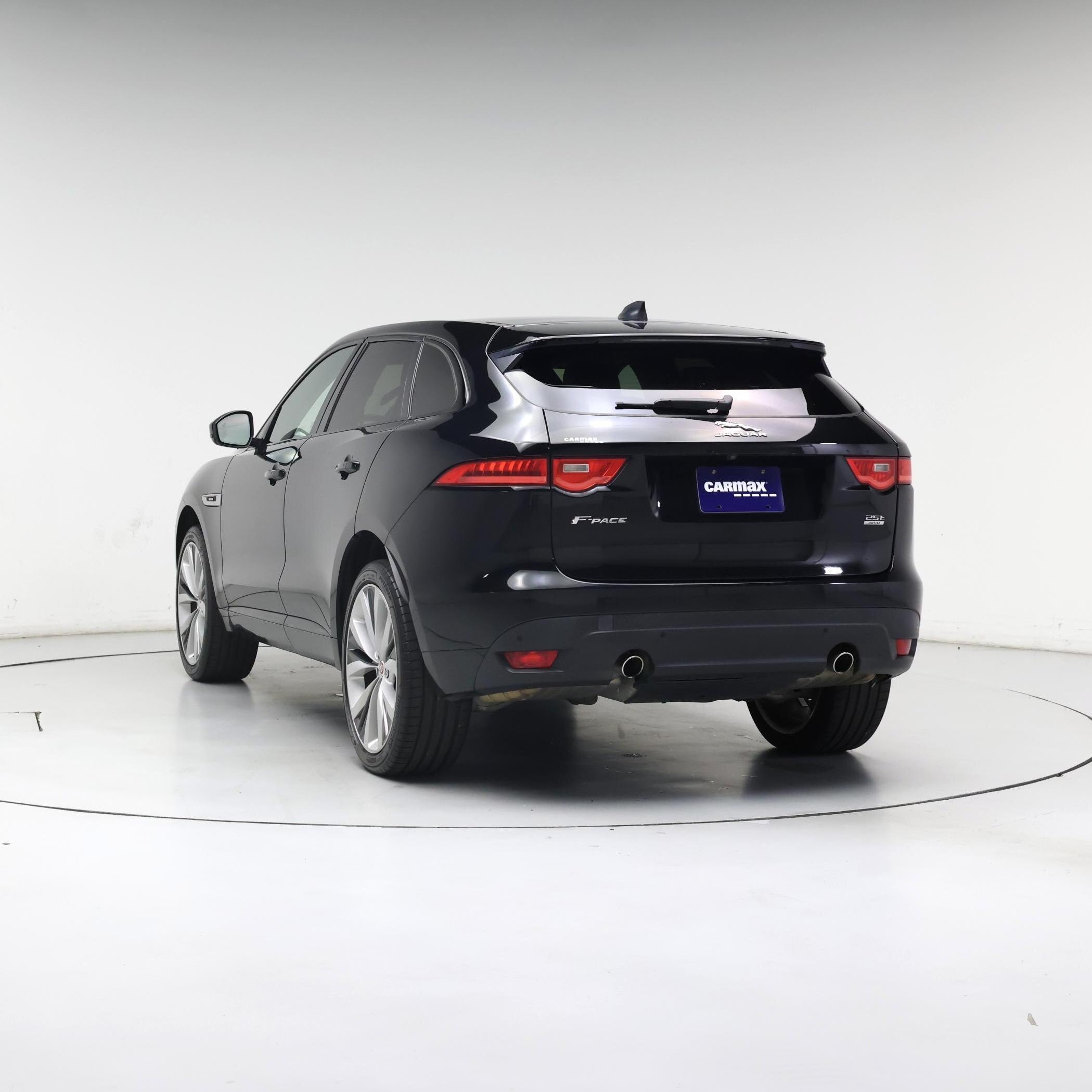 Thumbnail: 2020 Jaguar F-Pace - 2