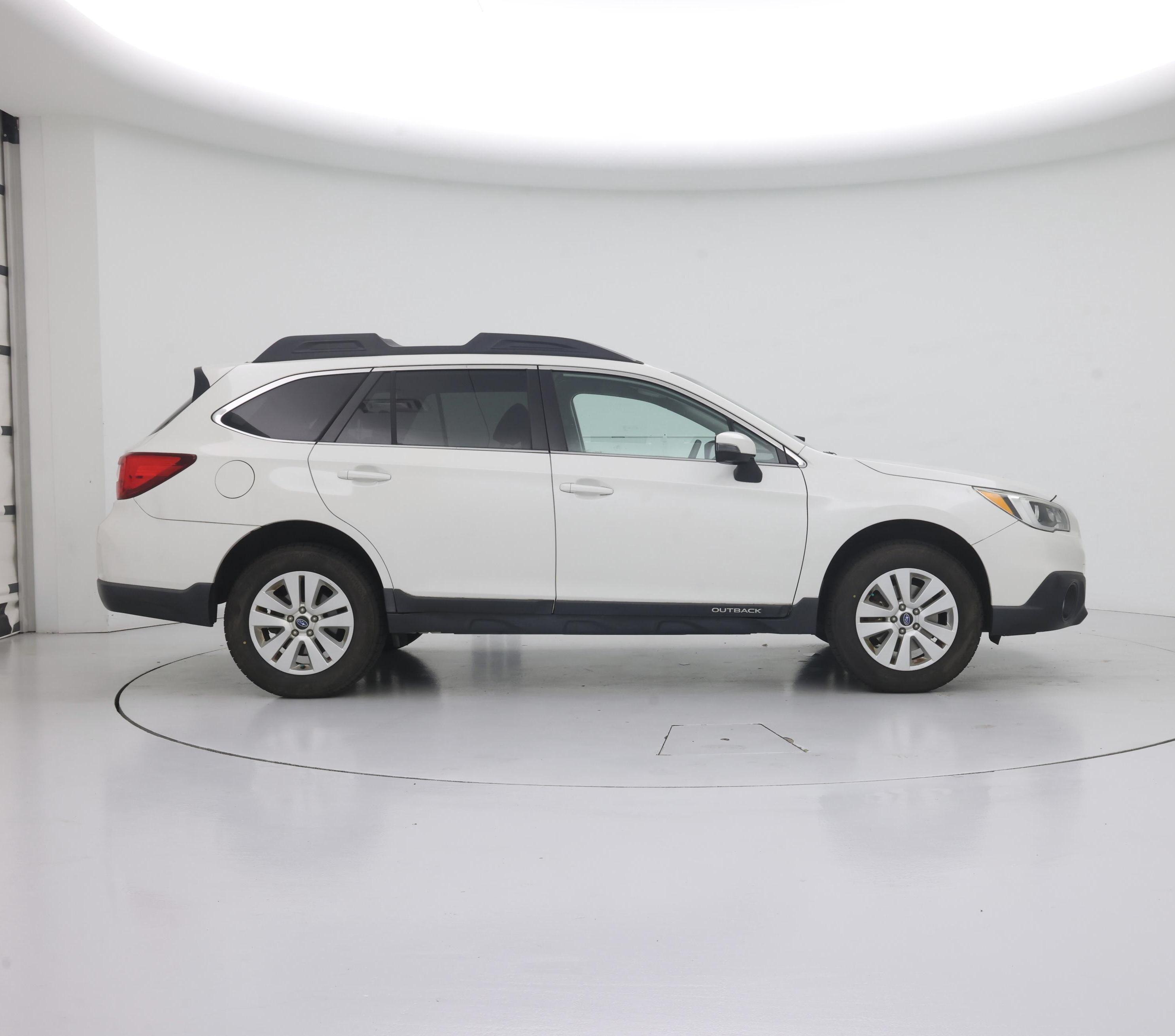 Thumbnail: 2015 Subaru Outback - 7