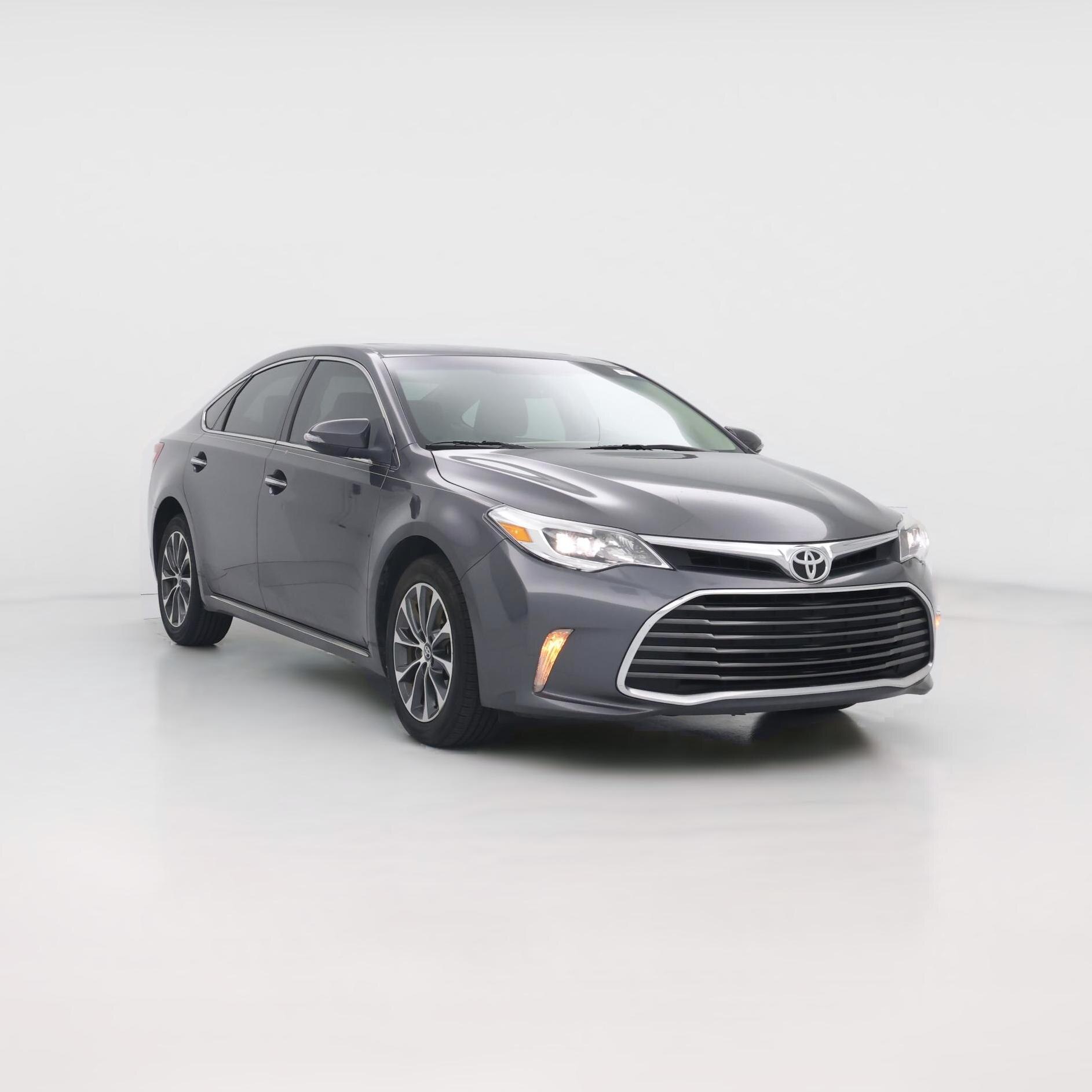Thumbnail: 2016 Toyota Avalon - 1