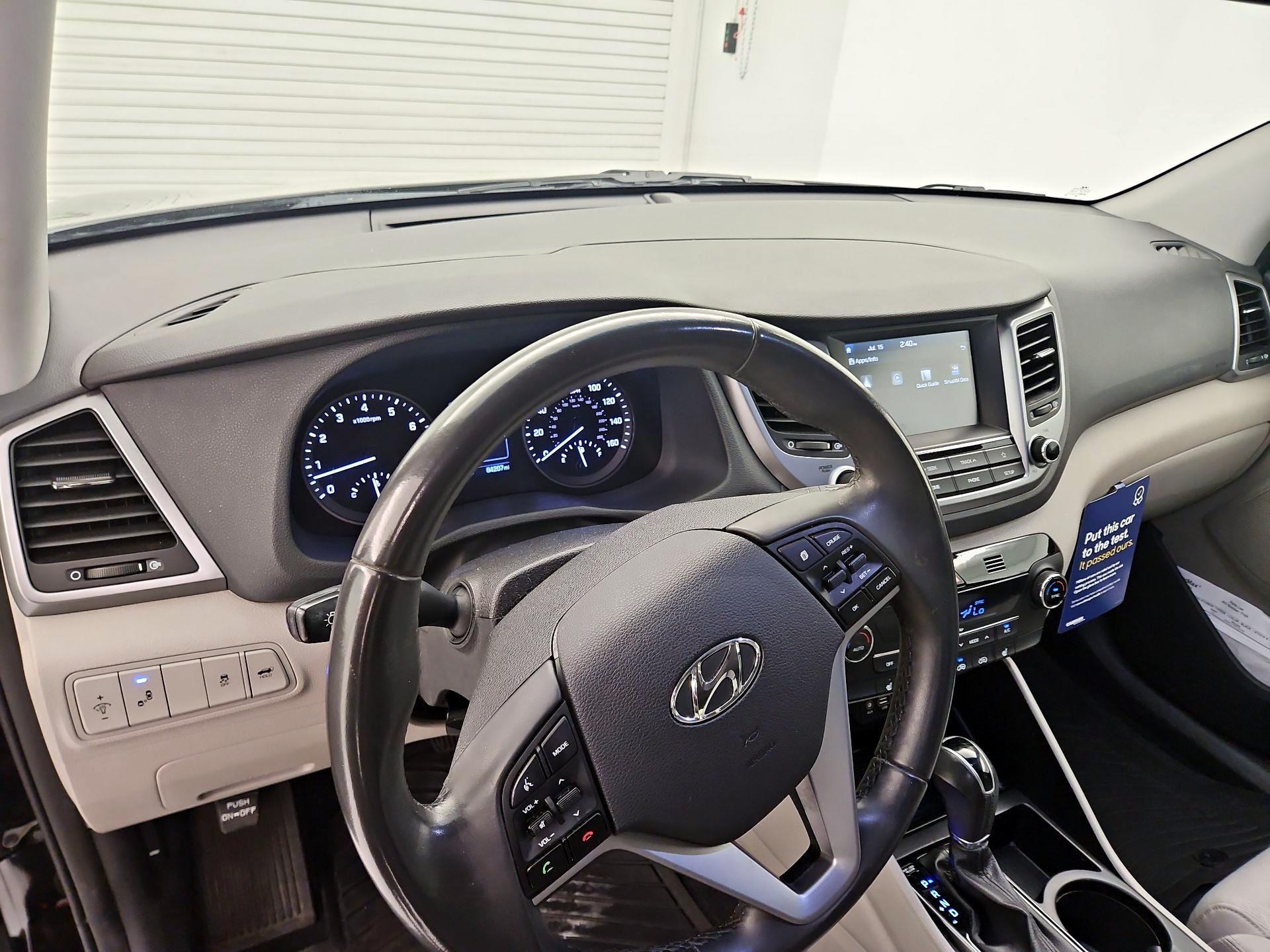 Thumbnail: 2018 Hyundai Tucson - 9