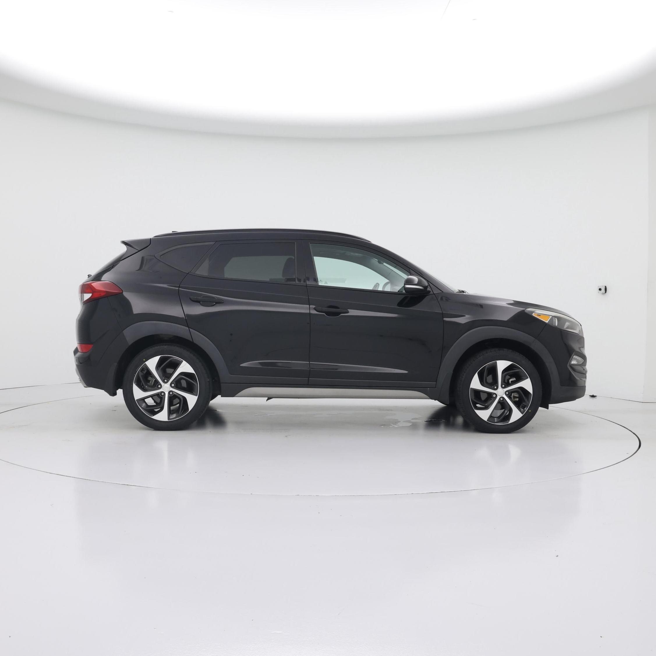Thumbnail: 2018 Hyundai Tucson - 7