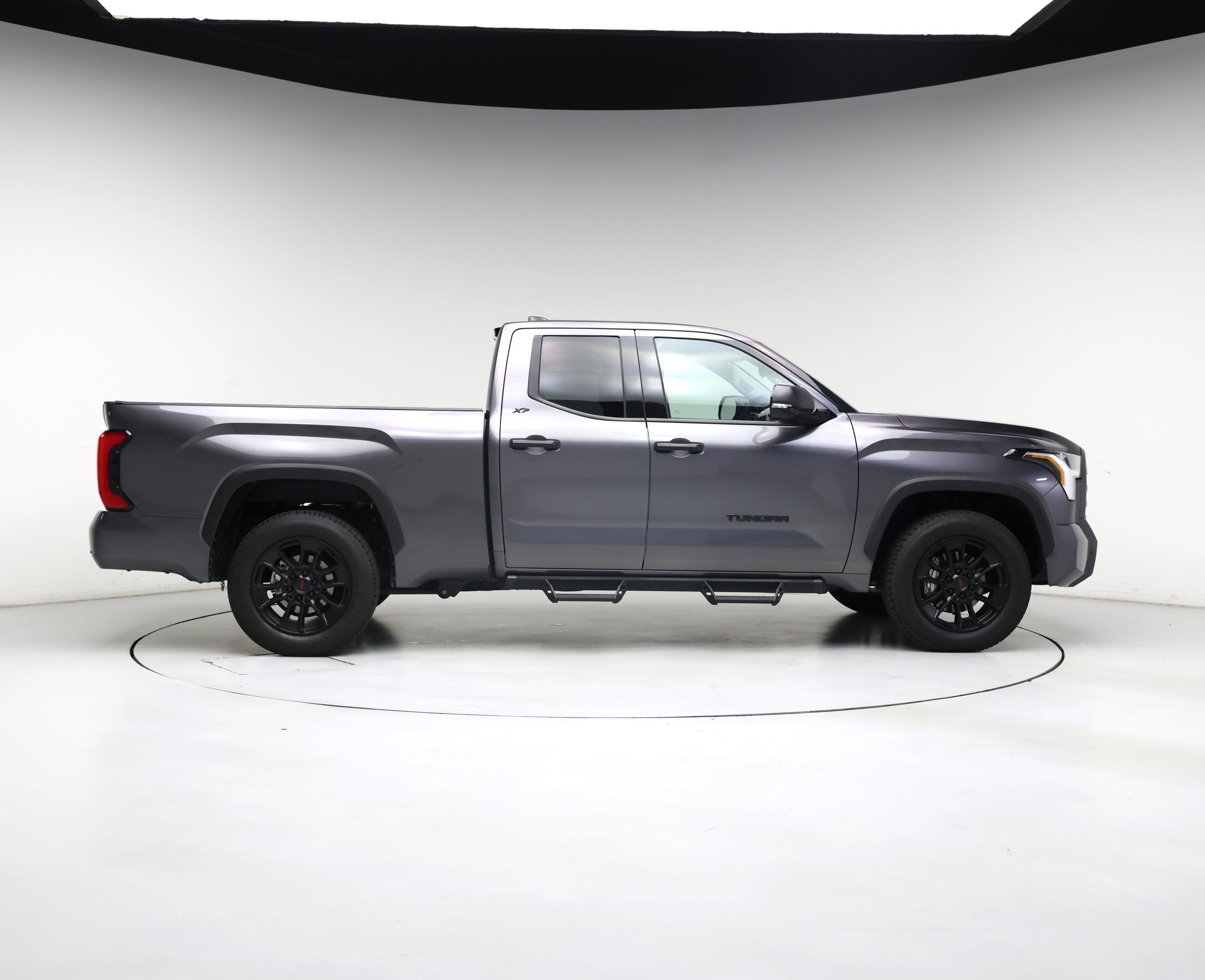 Thumbnail: 2022 Toyota Tundra - 7