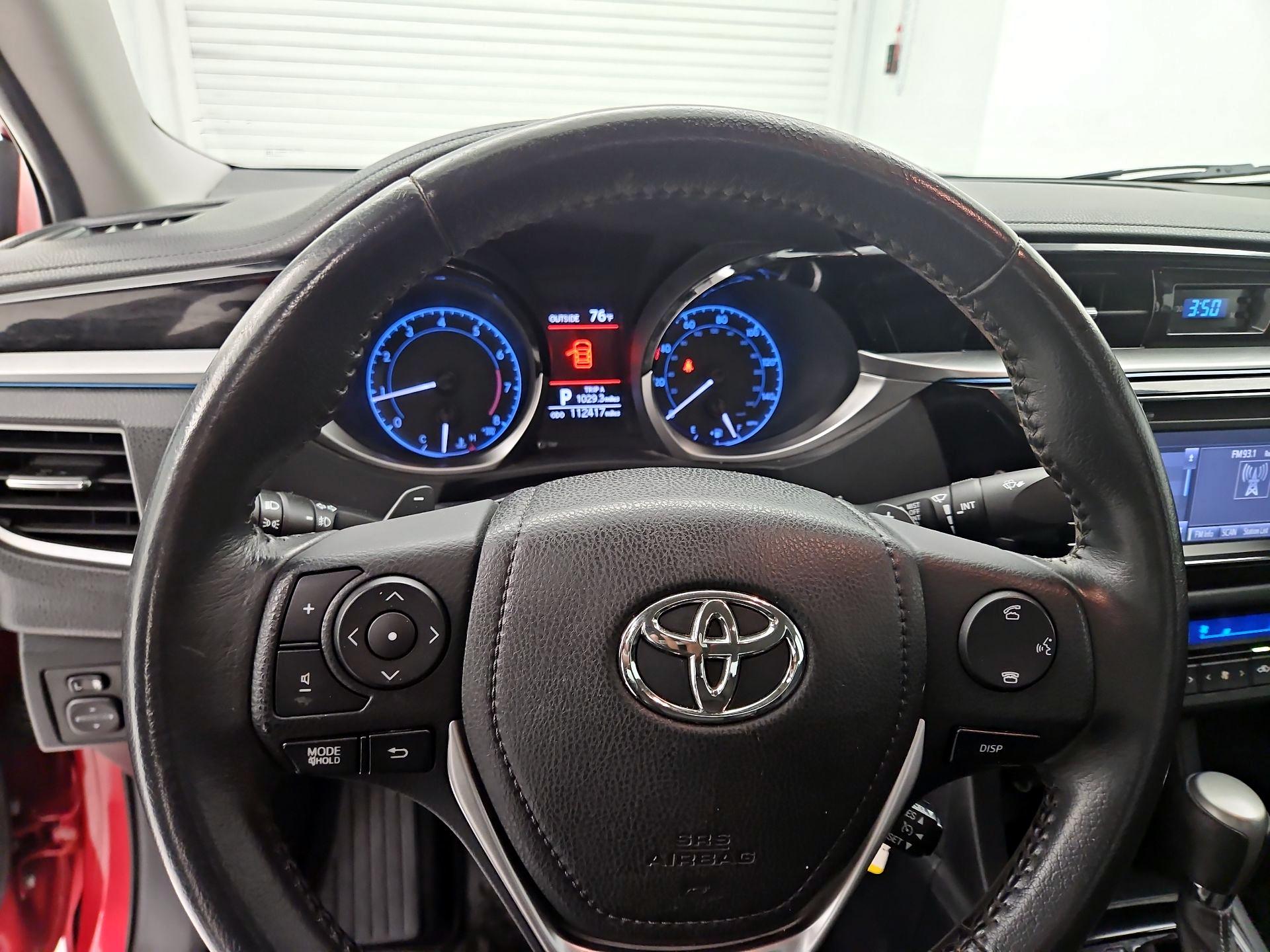 Thumbnail: 2015 Toyota Corolla - 10