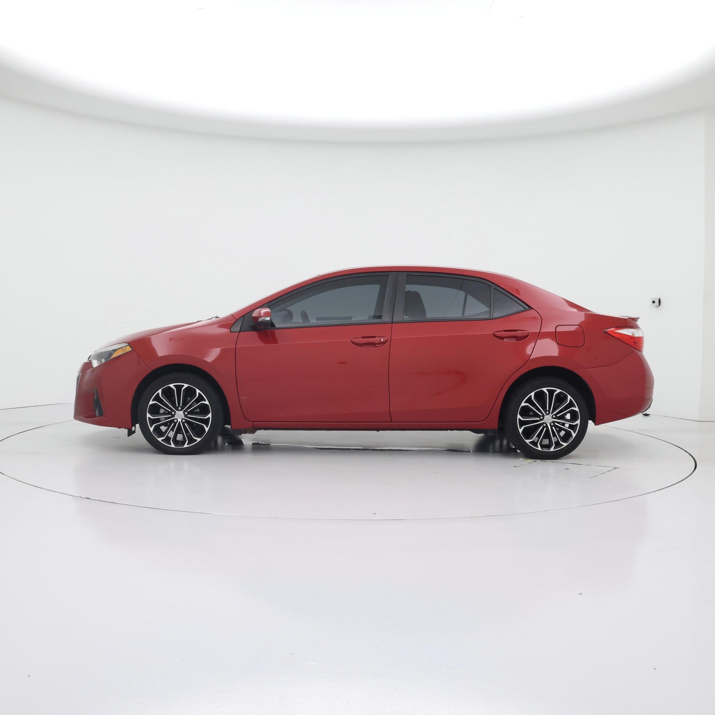 Thumbnail: 2015 Toyota Corolla - 3