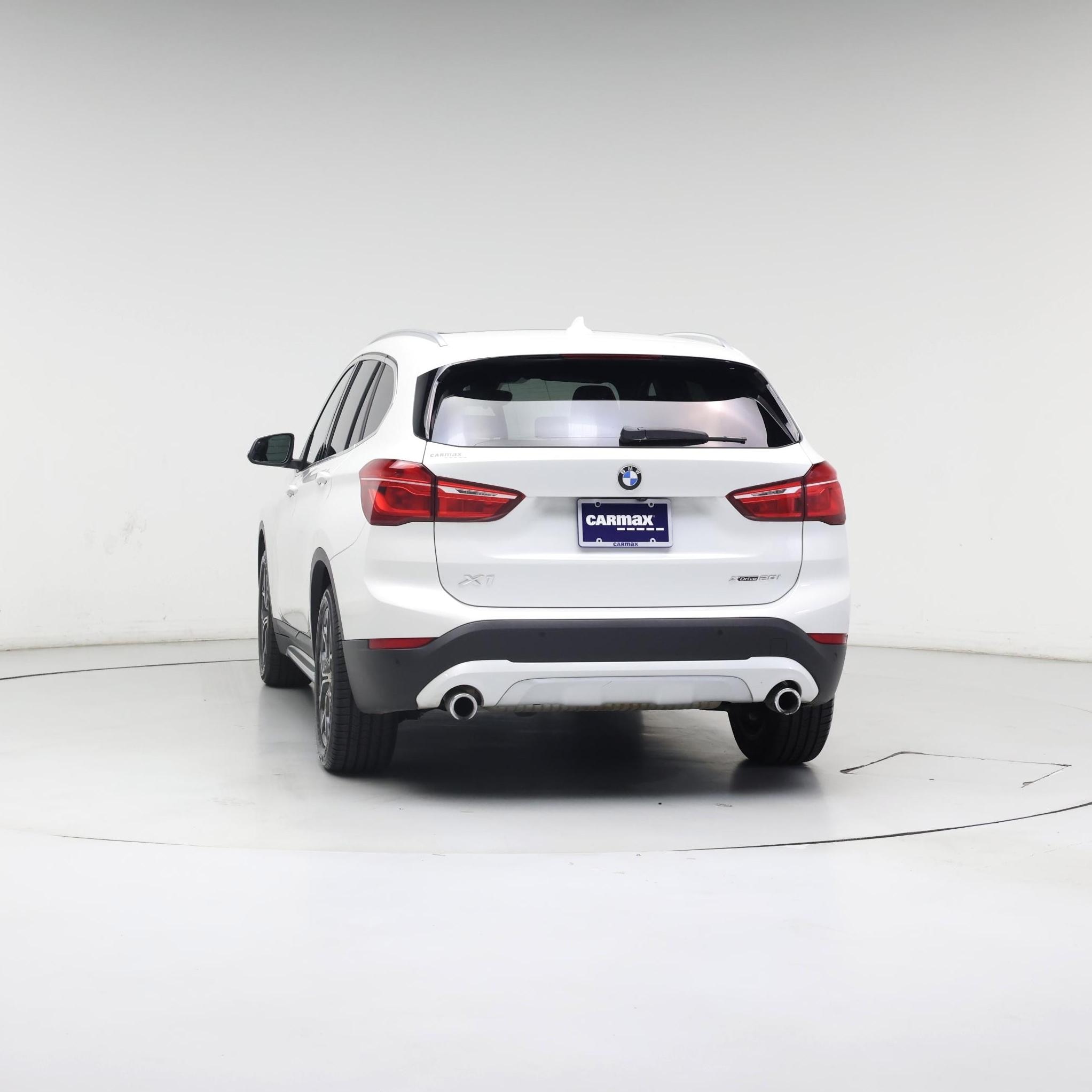 Thumbnail: 2021 BMW X1 - 6