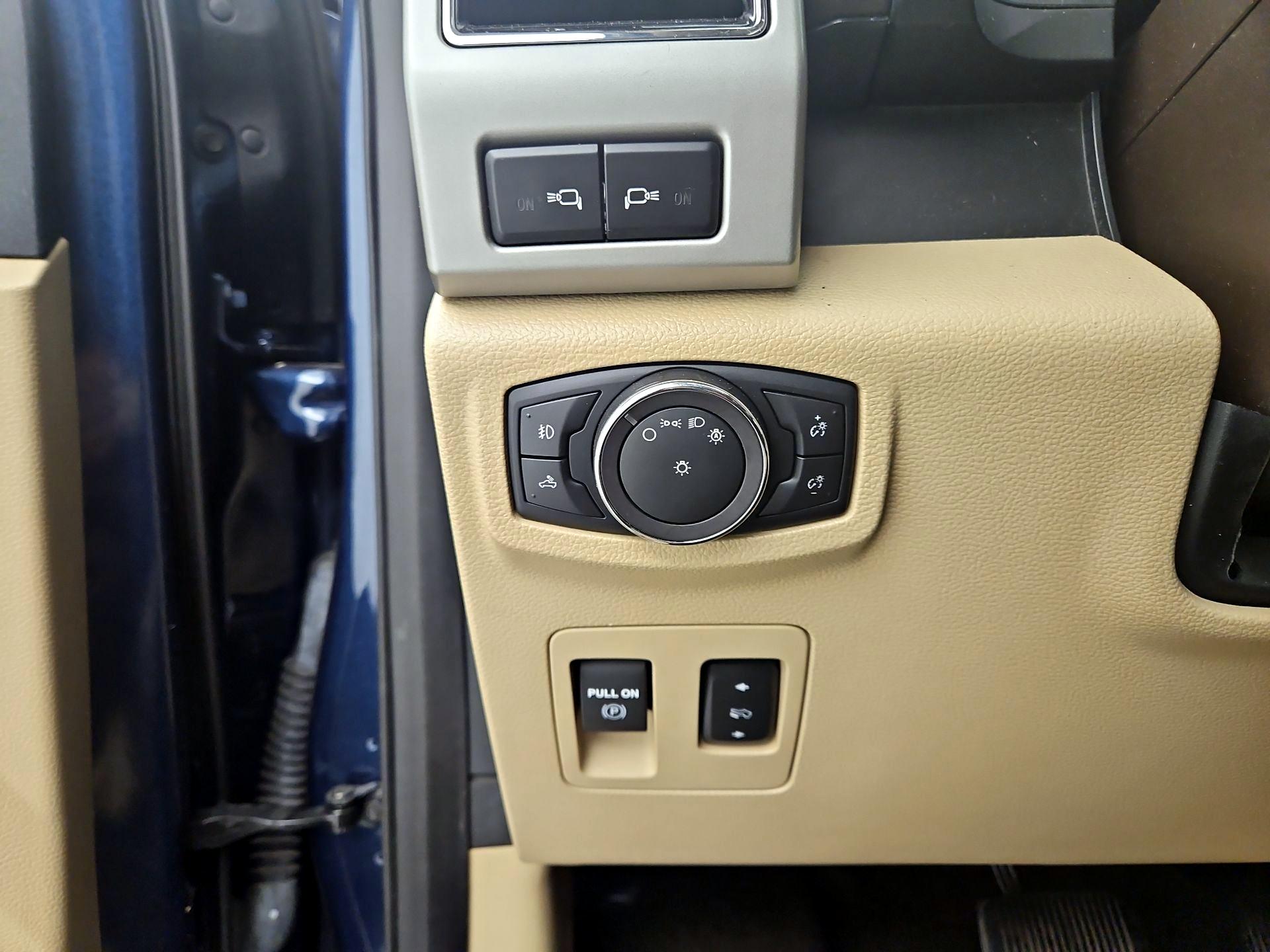 Thumbnail: 2018 Ford F-150 - 13