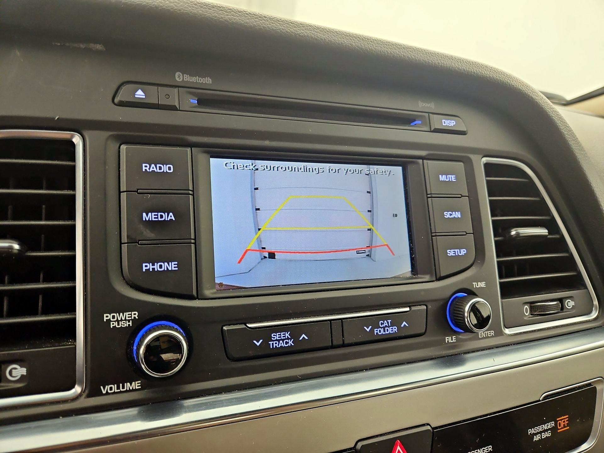 Thumbnail: 2016 Hyundai Sonata - 14