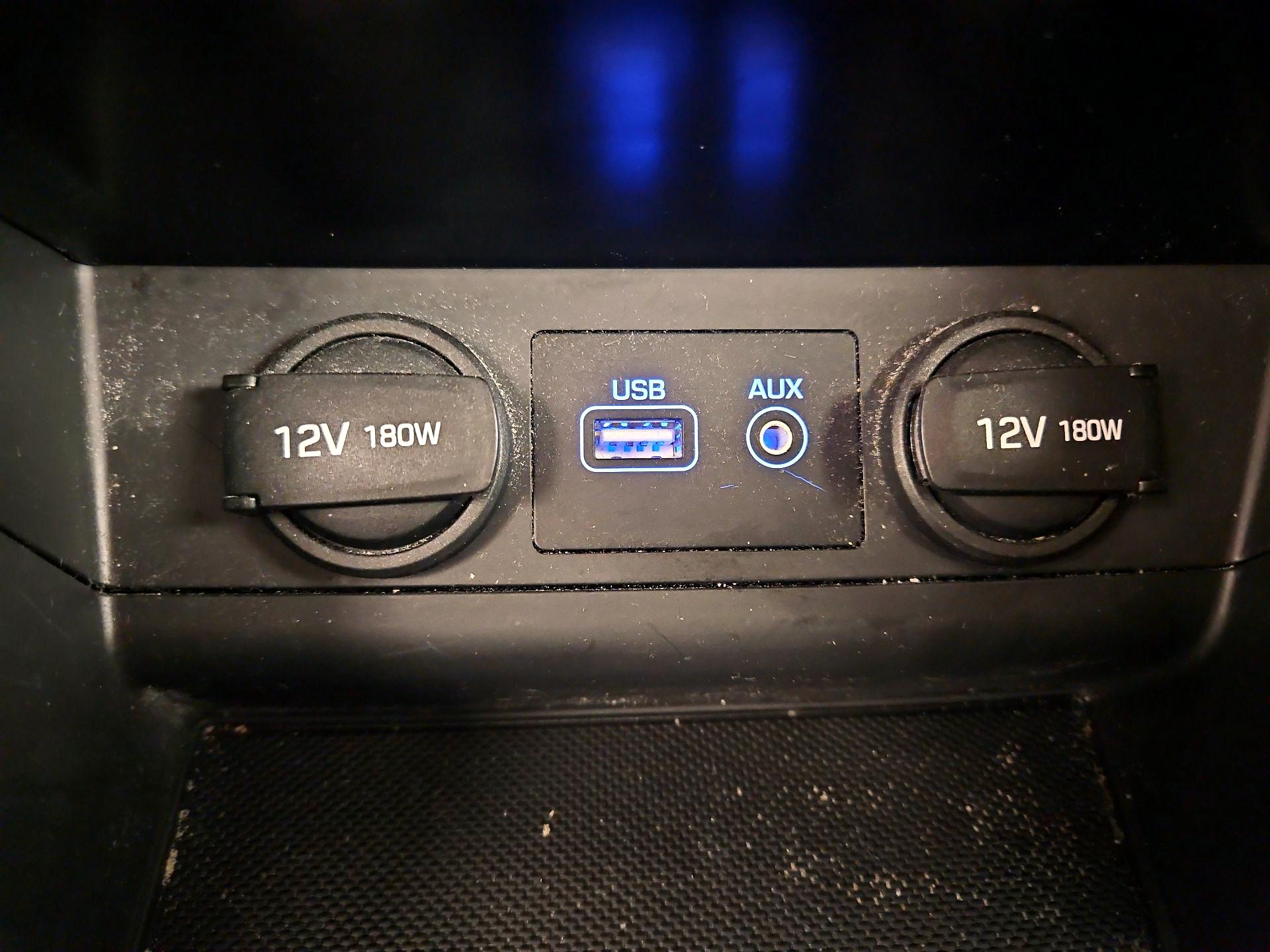 Thumbnail: 2016 Hyundai Sonata - 18