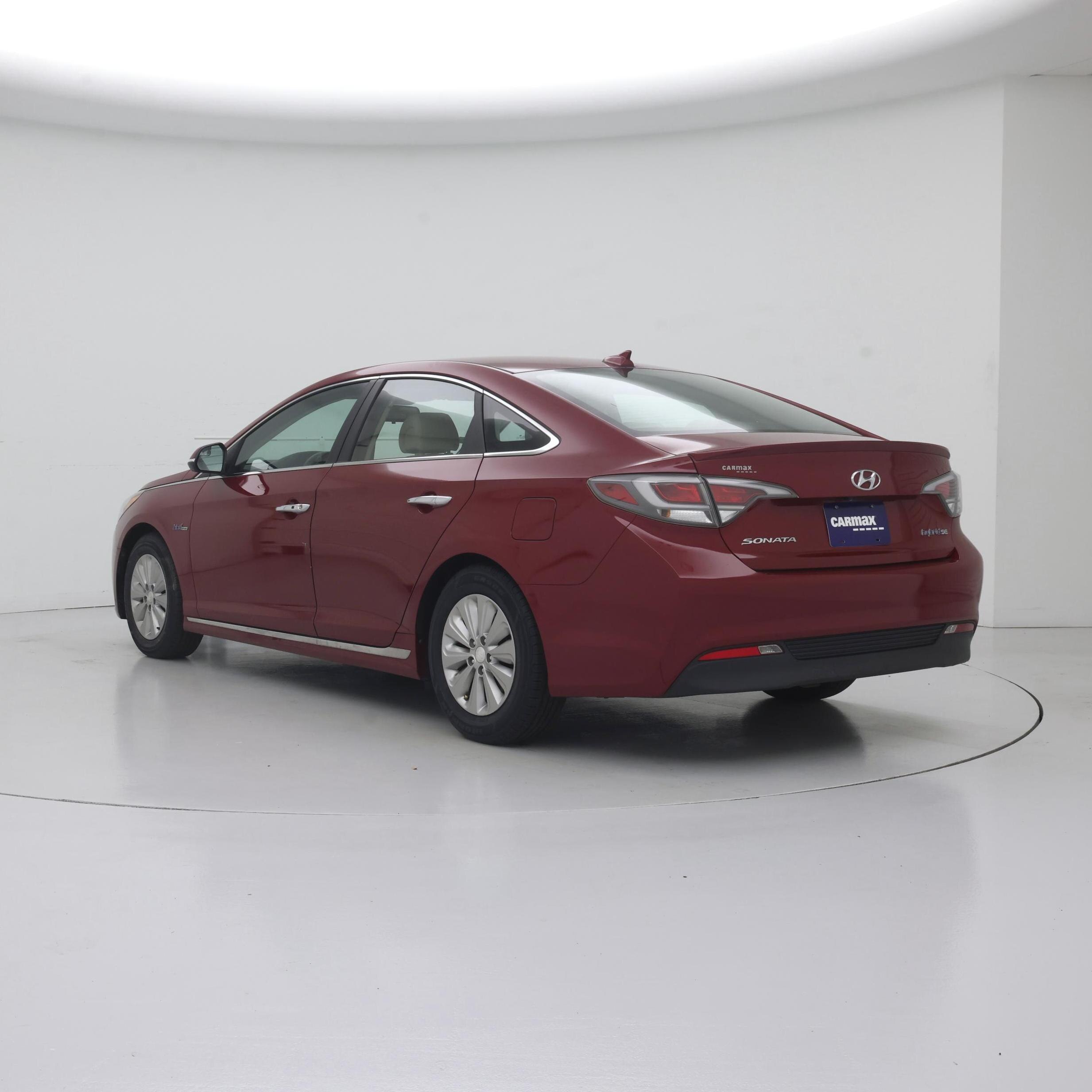 Thumbnail: 2016 Hyundai Sonata - 2