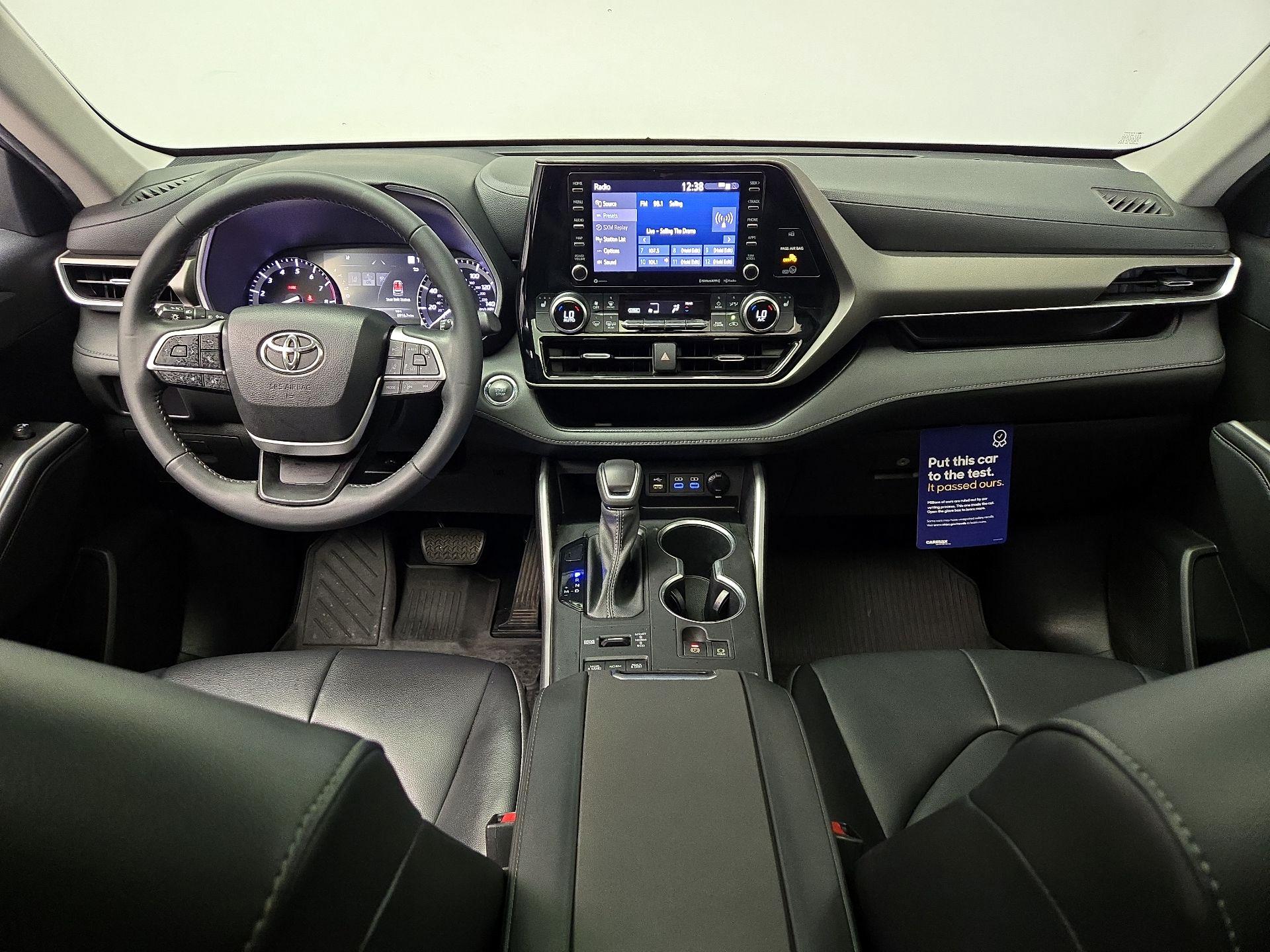 Thumbnail: 2022 Toyota Highlander - 9