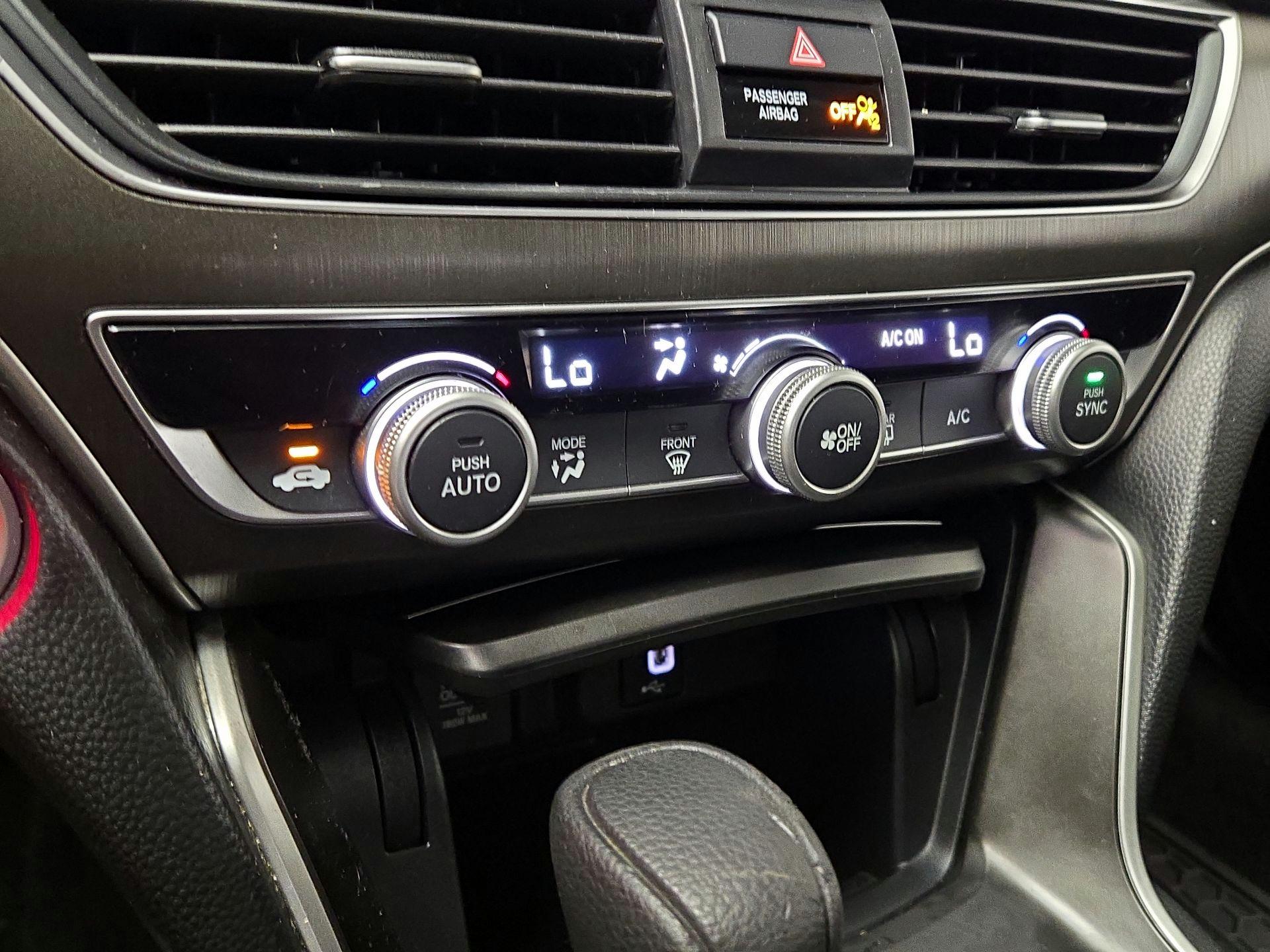 Thumbnail: 2018 Honda Accord - 16