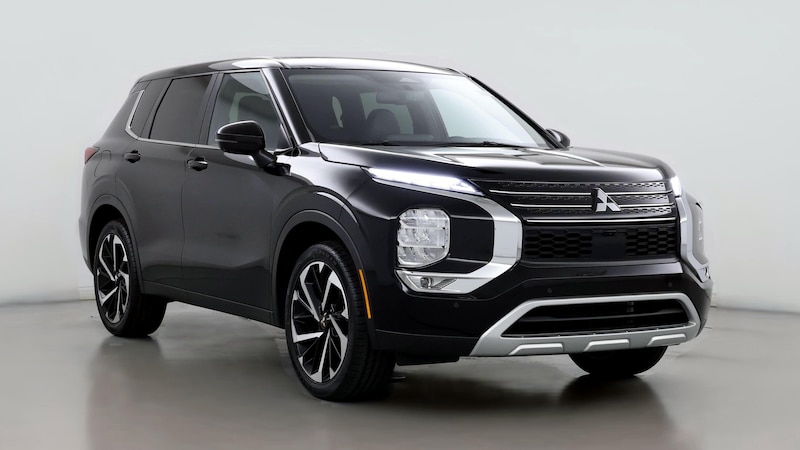 2022 Mitsubishi Outlander SE Hero Image