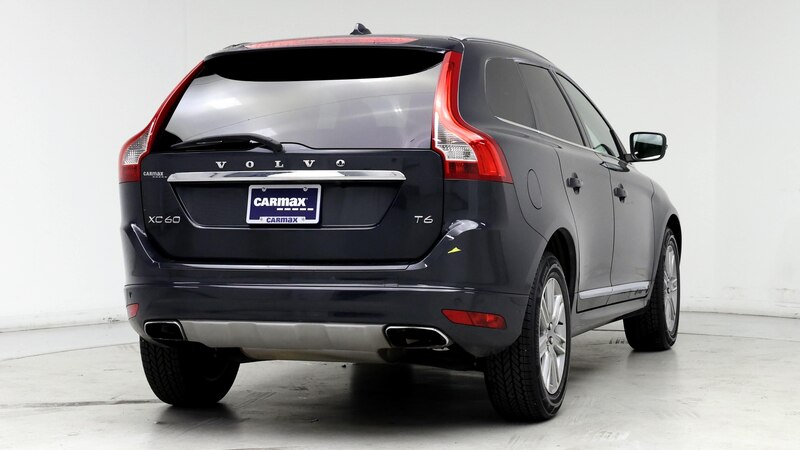 2016 Volvo XC60 T6 8