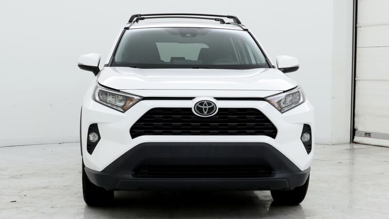 2020 Toyota RAV4 XLE 5