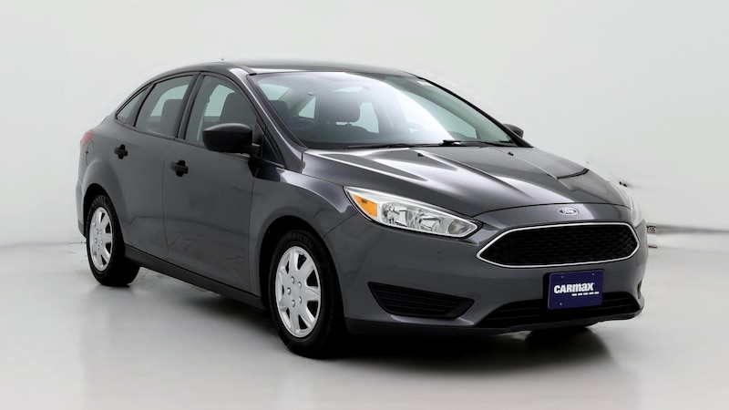 2017 Ford Focus S Hero Image