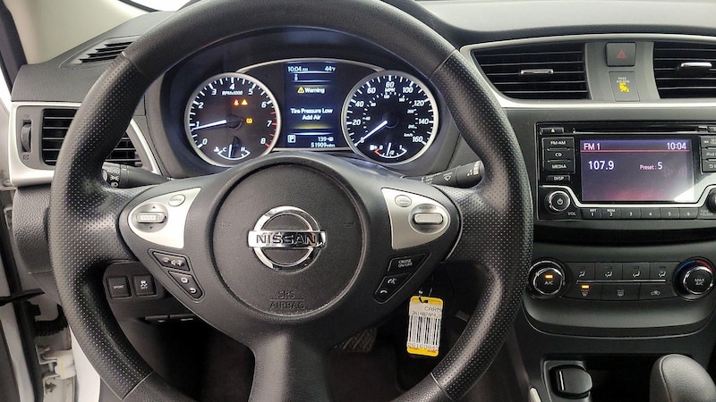 2018 Nissan Sentra S 10