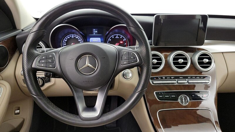 2016 Mercedes-Benz C-Class C 300 10