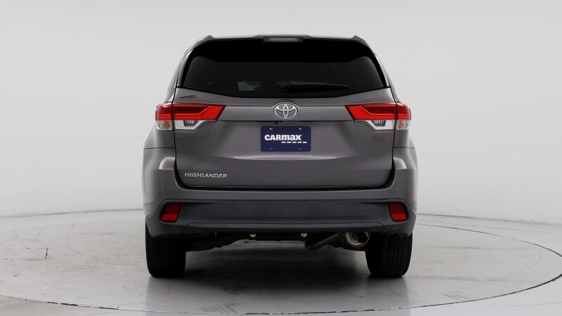 2018 Toyota Highlander LE 6