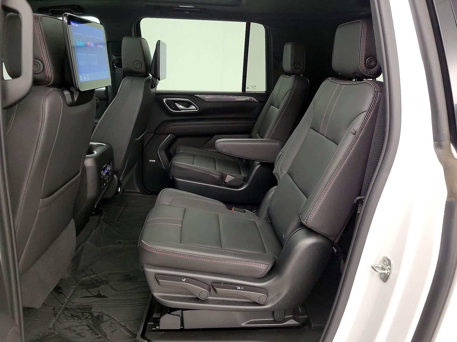 Thumbnail: 2023 Chevrolet Suburban - 20