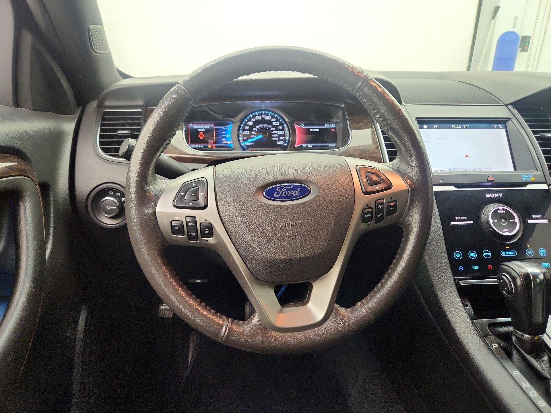 Thumbnail: 2019 Ford Taurus - 10
