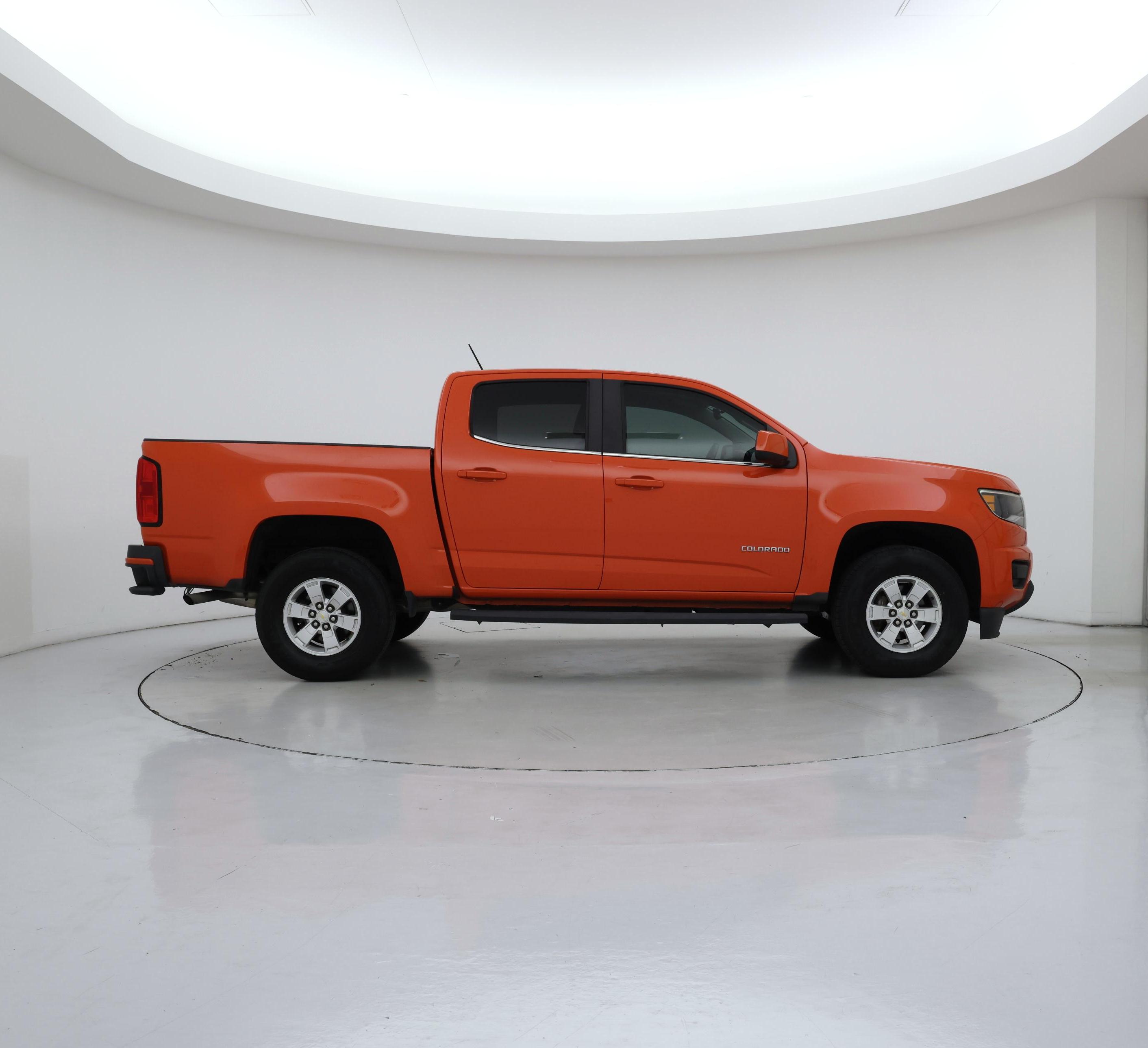 Thumbnail: 2019 Chevrolet Colorado - 7
