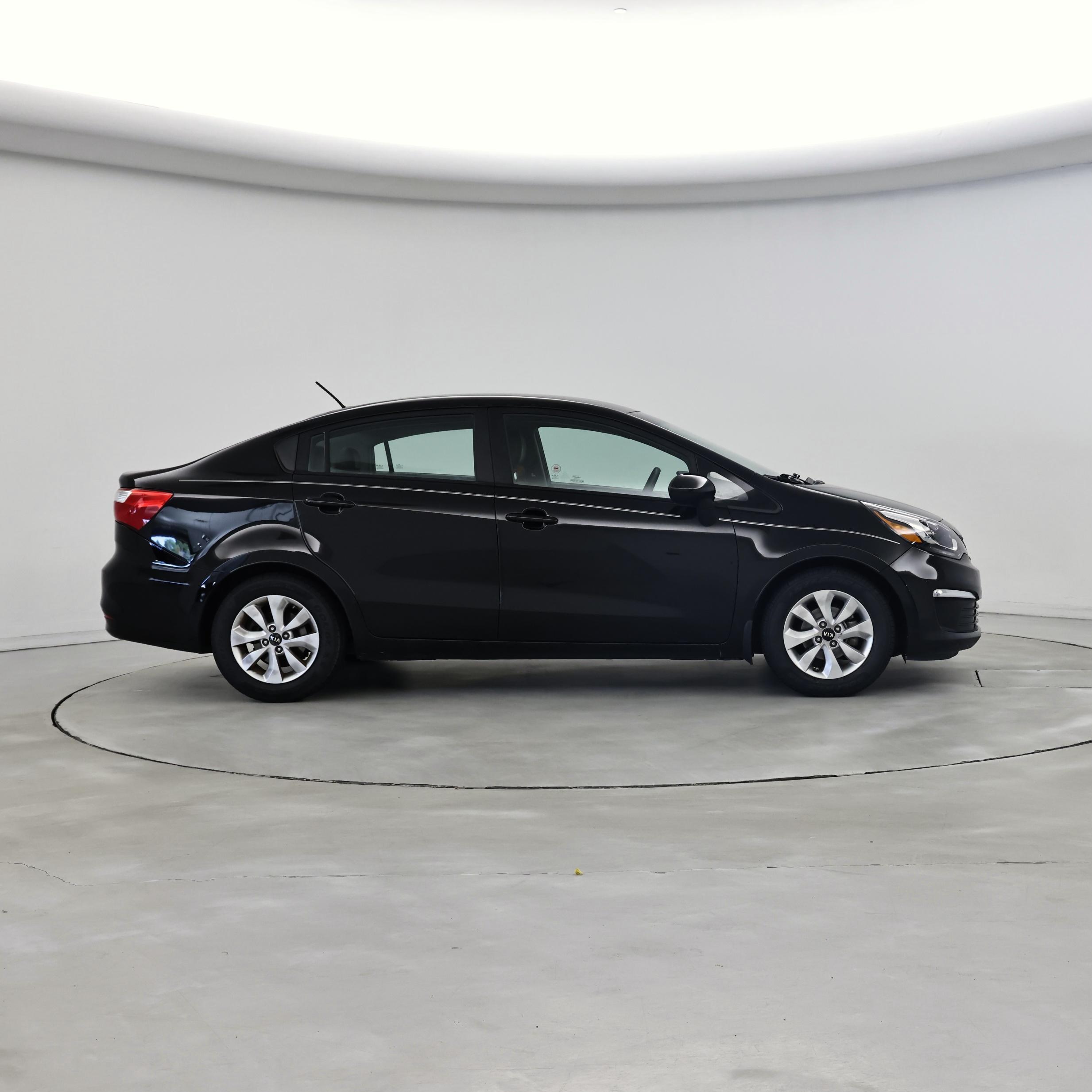 Thumbnail: 2017 Kia Rio - 7