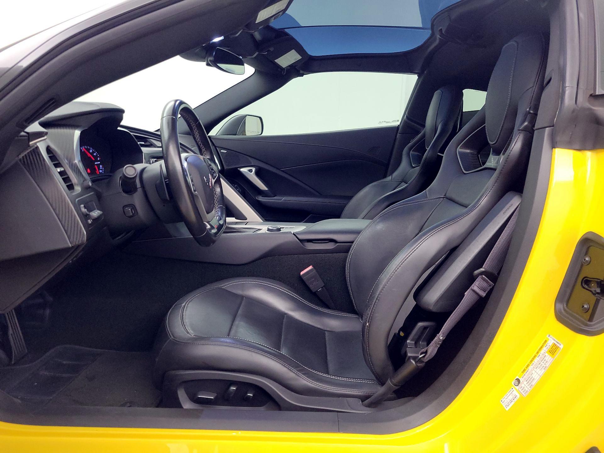 Thumbnail: 2017 Chevrolet Corvette - 11