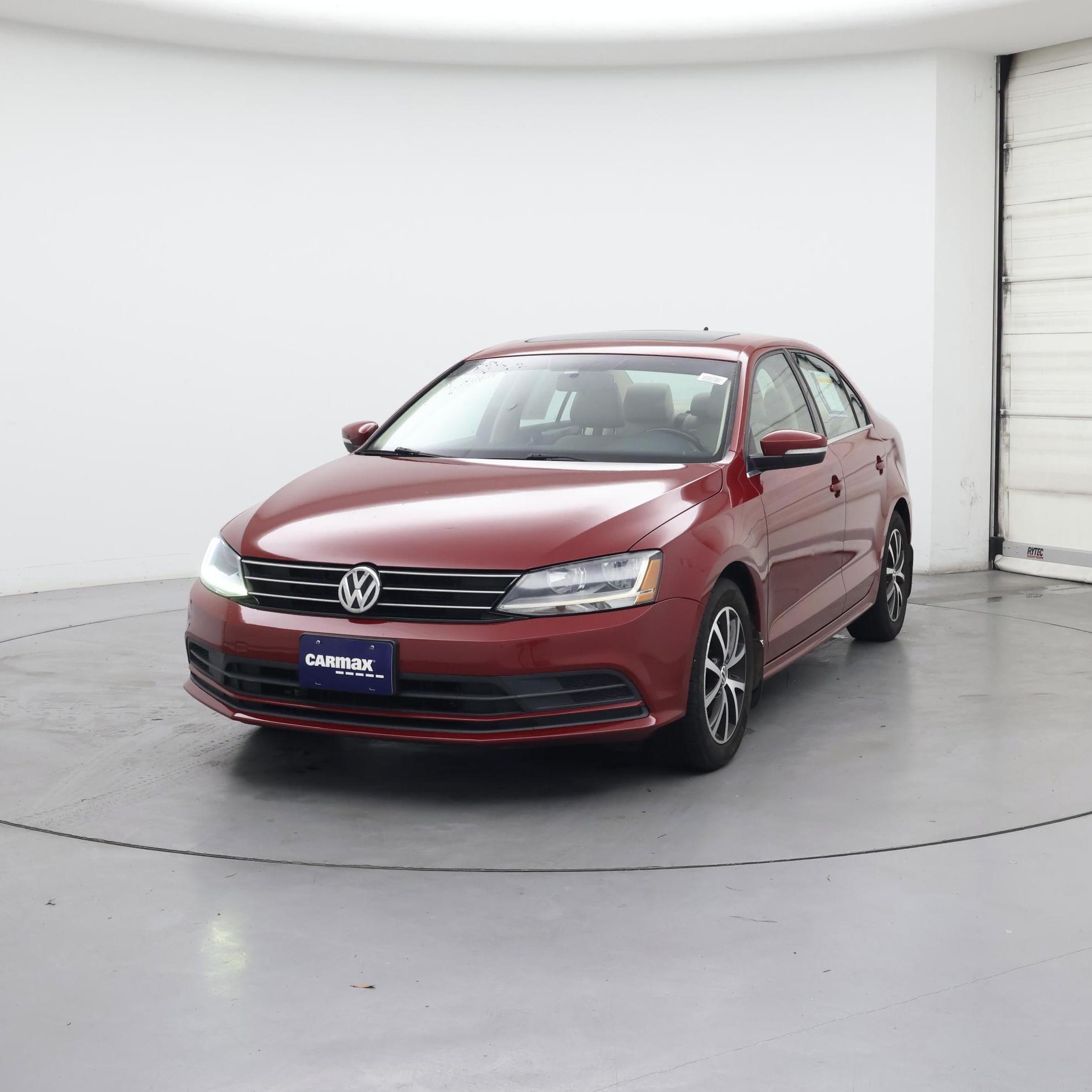 Thumbnail: 2017 Volkswagen Jetta - 4