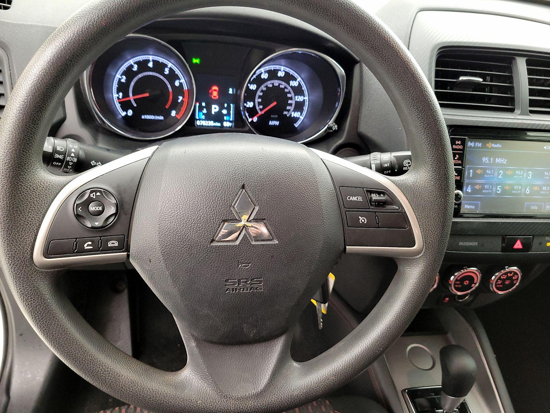 Thumbnail: 2019 Mitsubishi Outlander Sport - 10