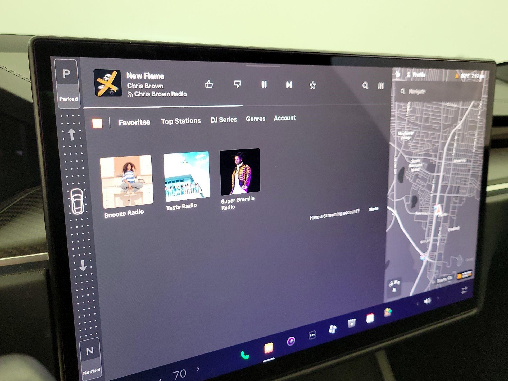 Thumbnail: 2023 Tesla Model S - 15