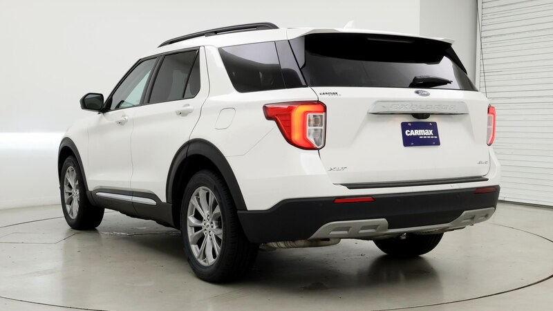 2021 Ford Explorer XLT 2