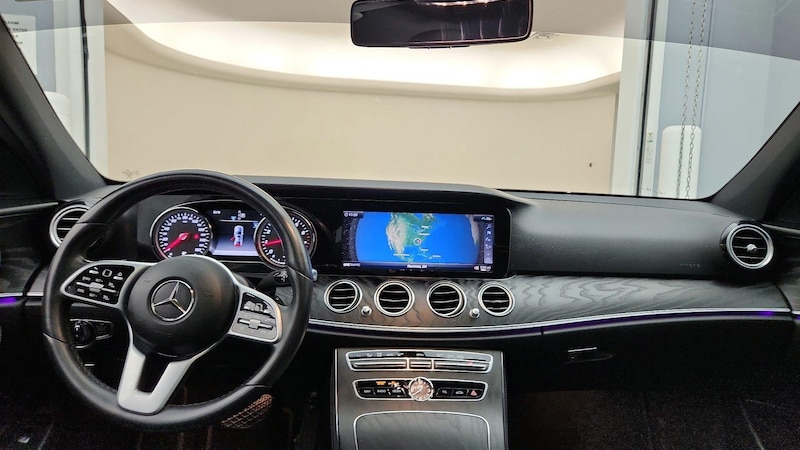 2019 Mercedes-Benz E-Class E 300 9